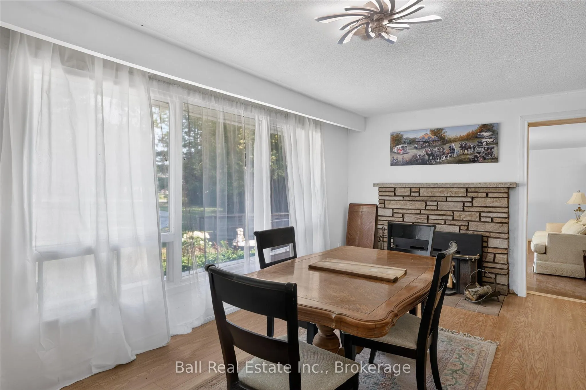 751 Ford Crescent