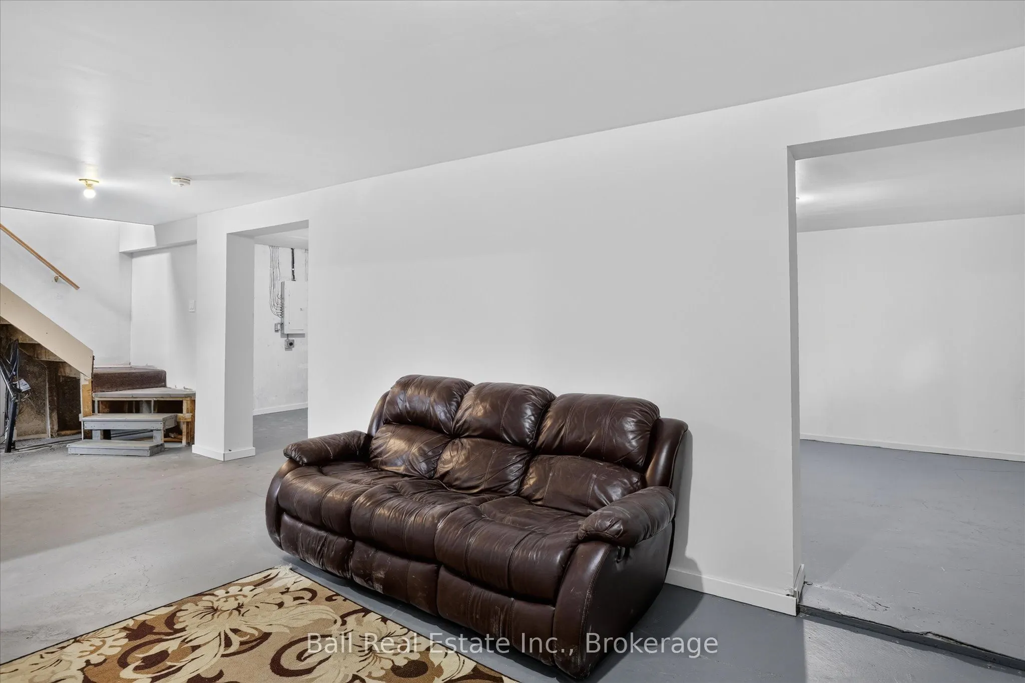 751 Ford Crescent