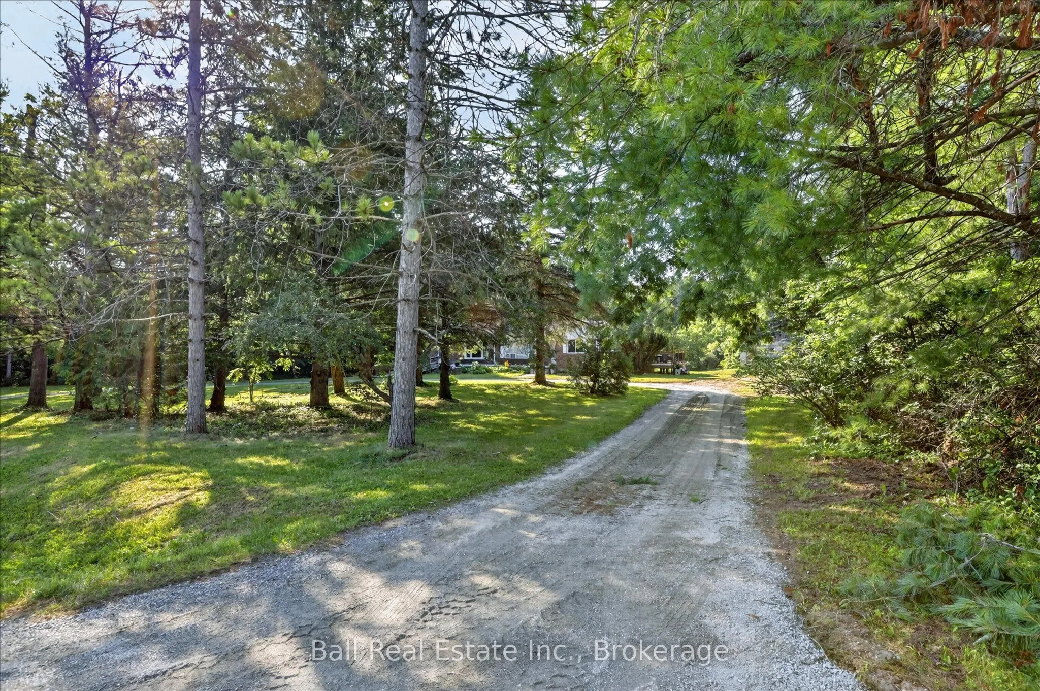 751 Ford Crescent