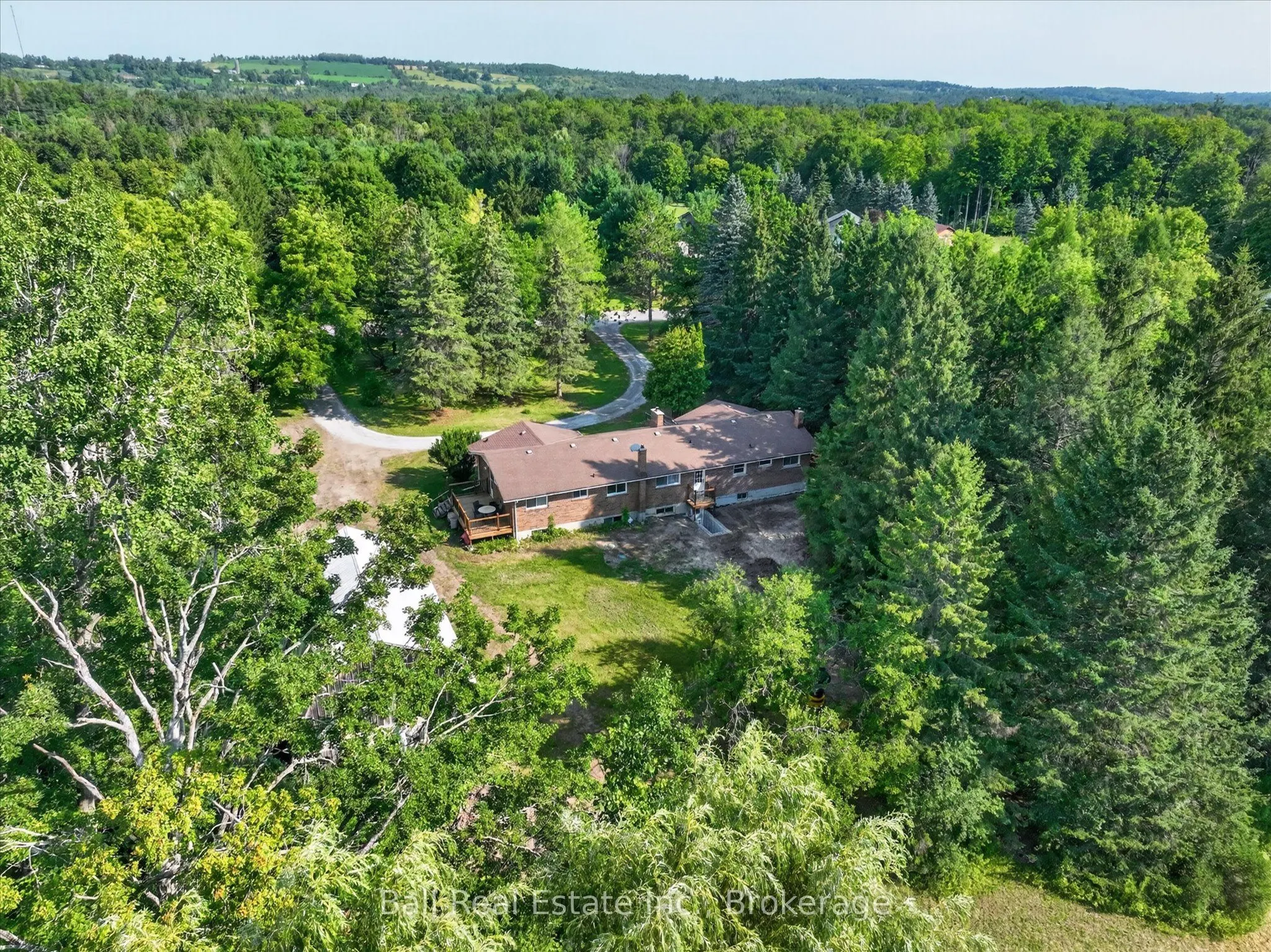 751 Ford Crescent