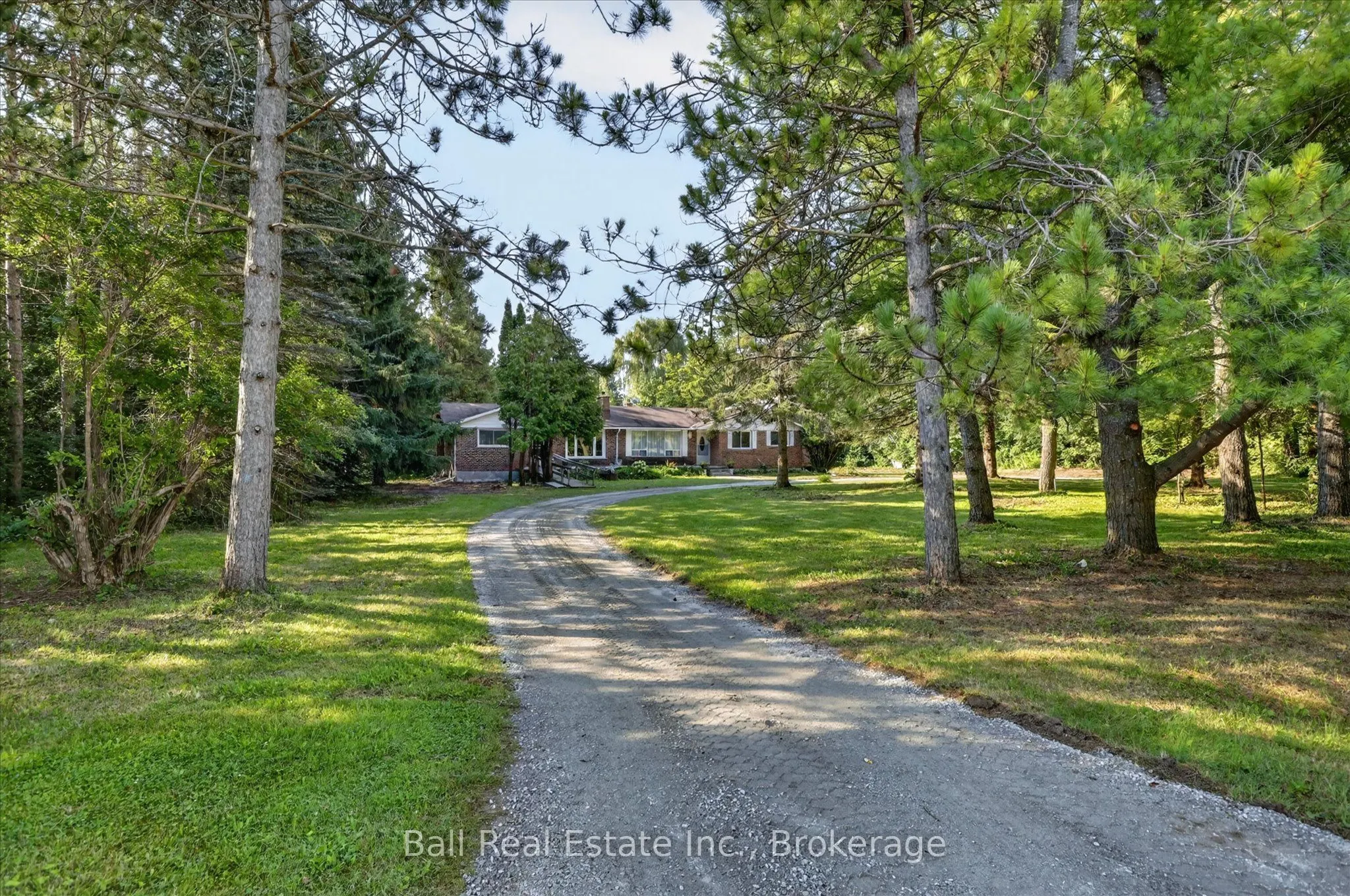 751 Ford Crescent