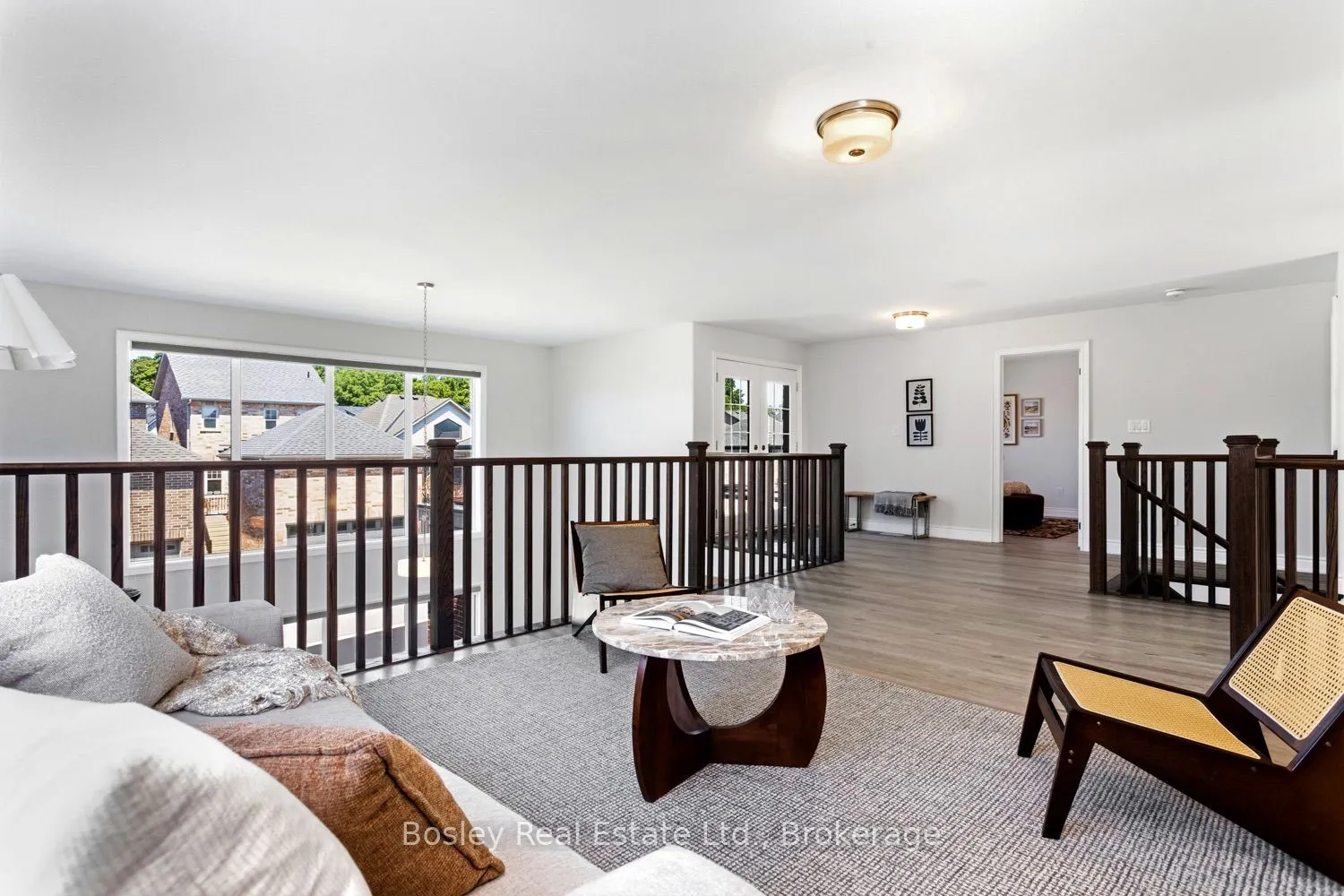 220 Strachan Street