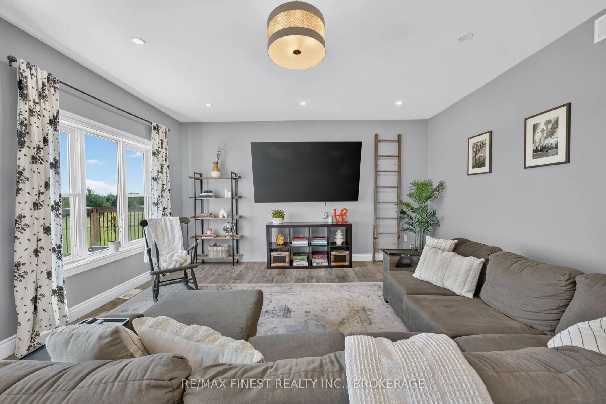 292 GLENNELM Road