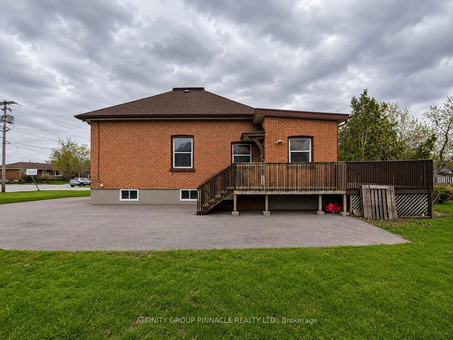 170 Queen Street