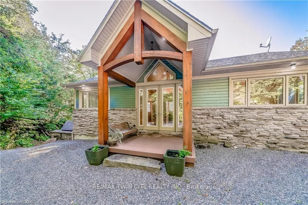 1347 Rosseau Road #10