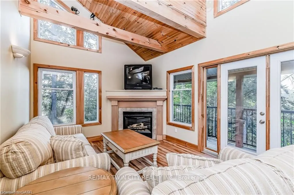 1347 Rosseau Road #10