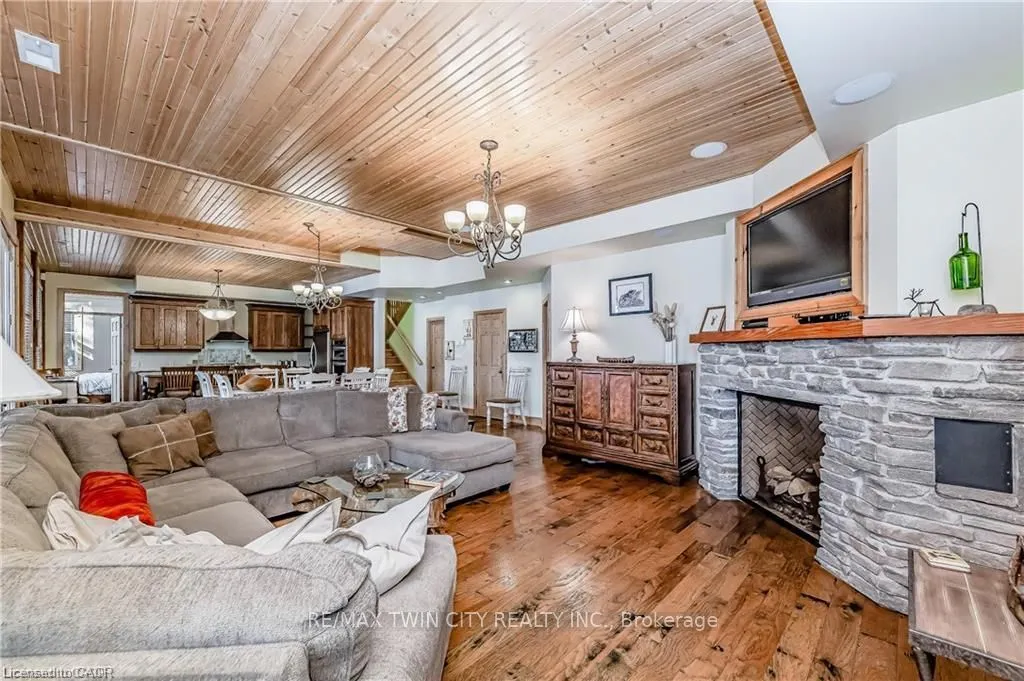 1347 Rosseau Road #10