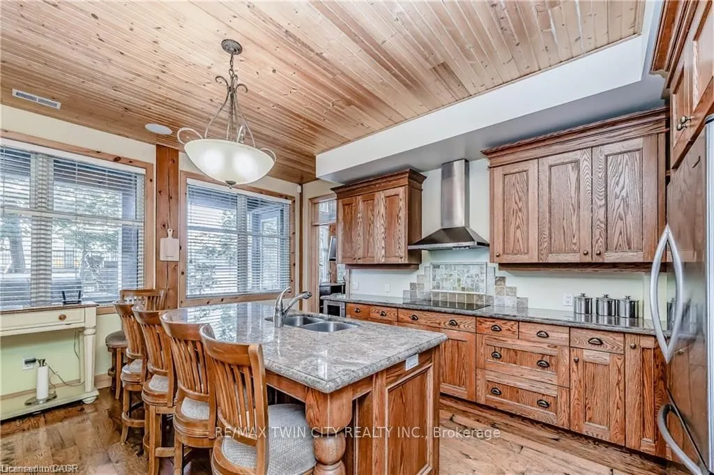 1347 Rosseau Road #10