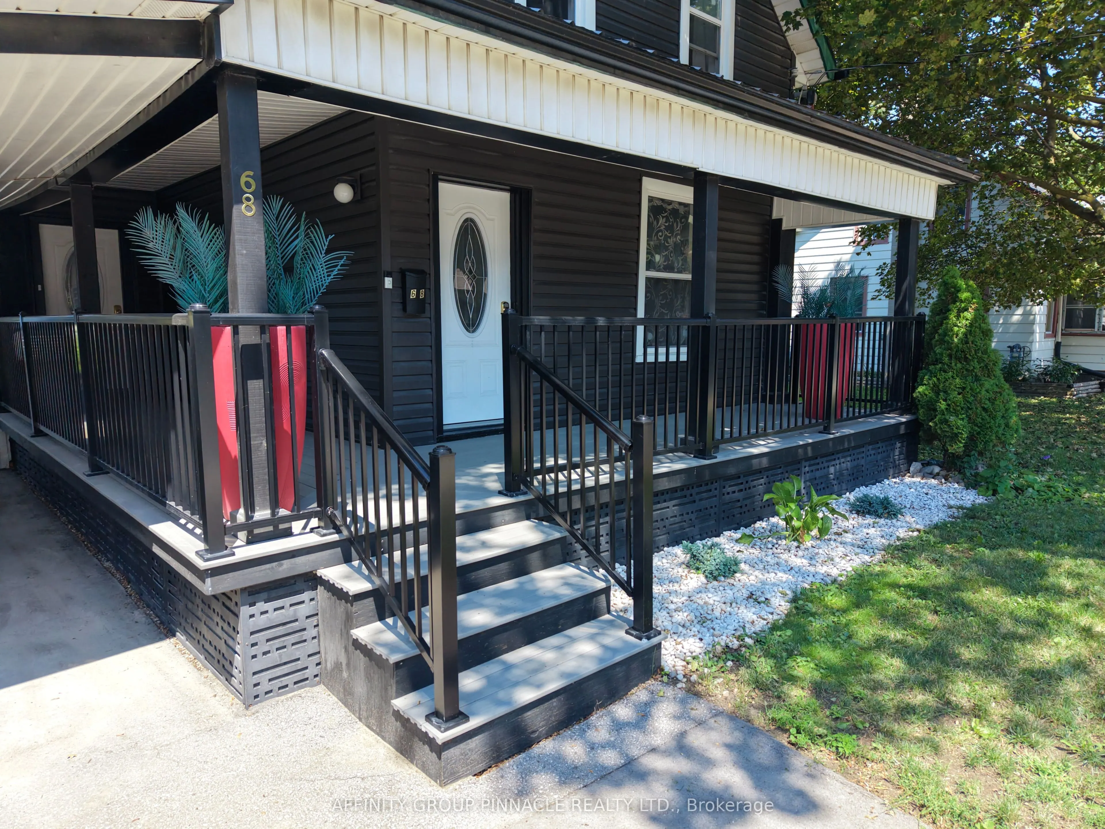68 King Street