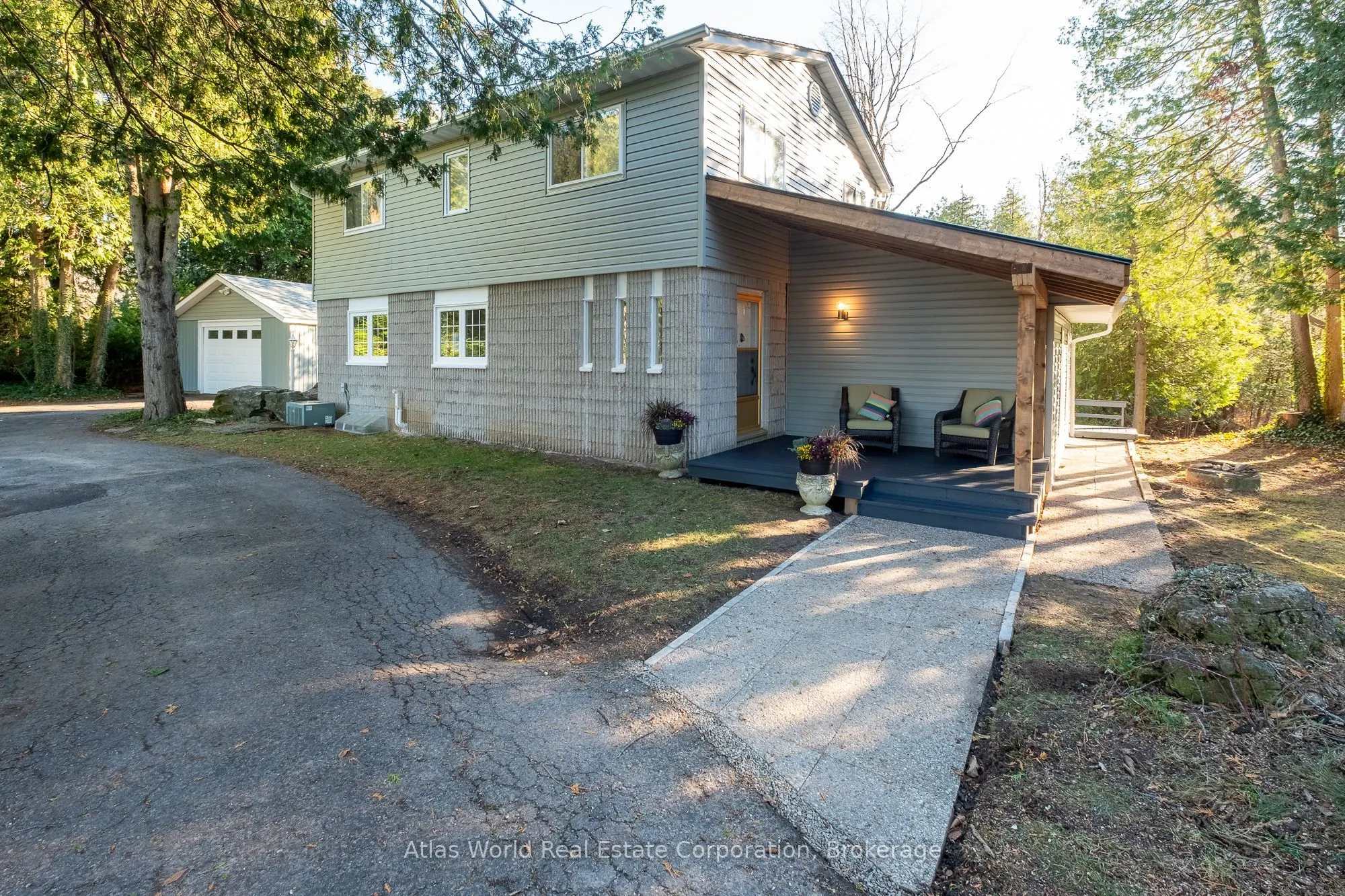 19 Front Street