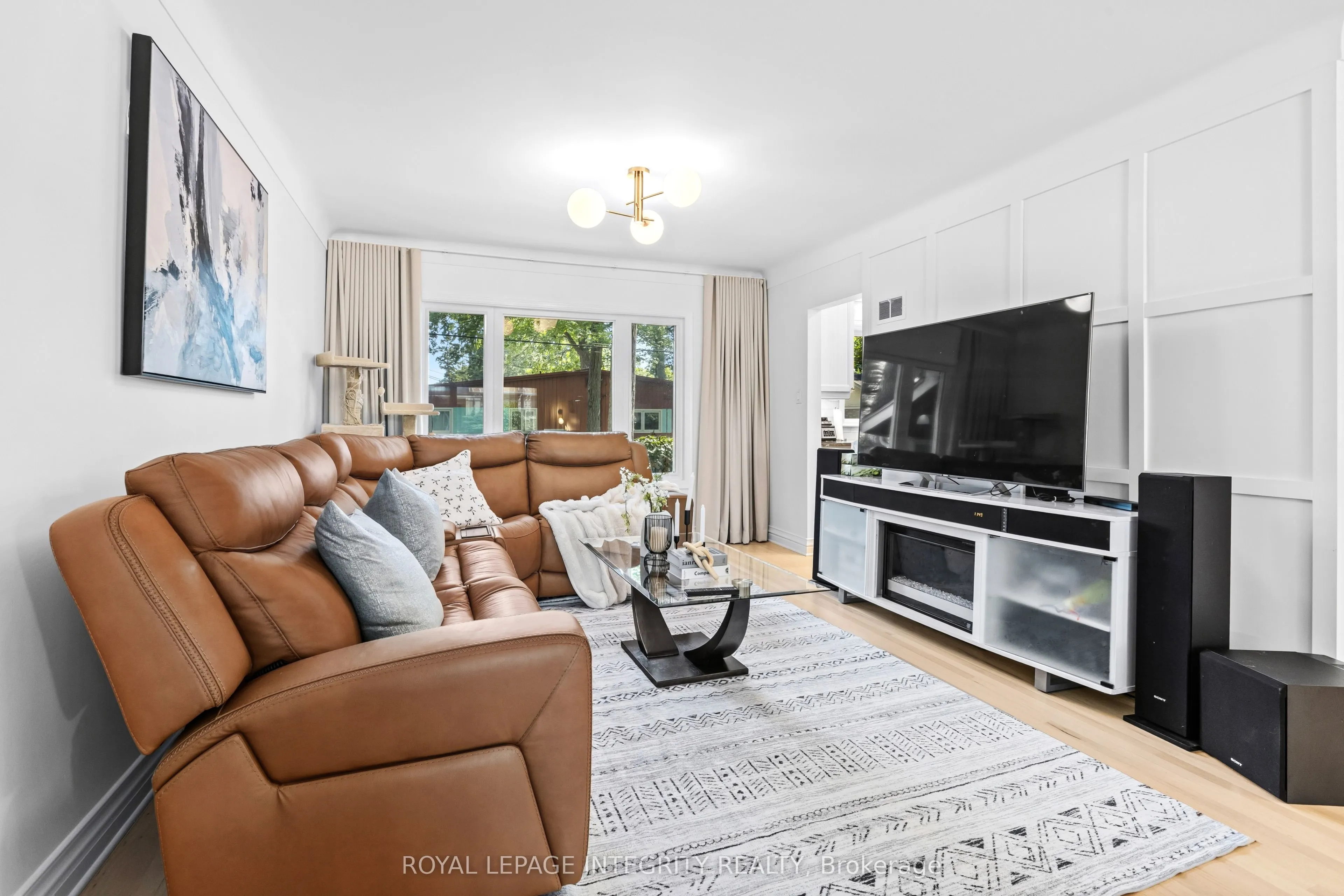 2183 Woodcrest Road