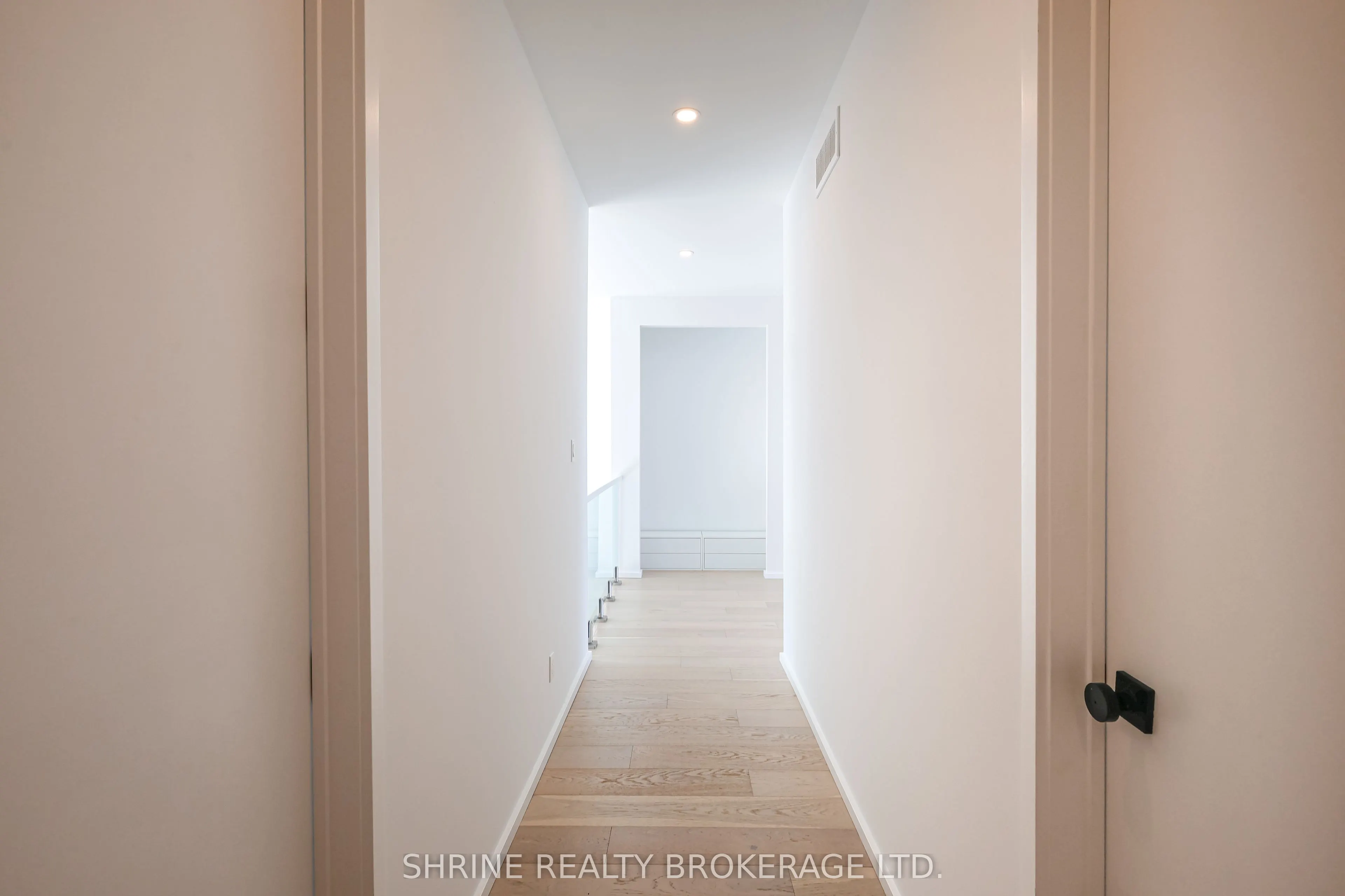 228 EDGEWATER Boulevard