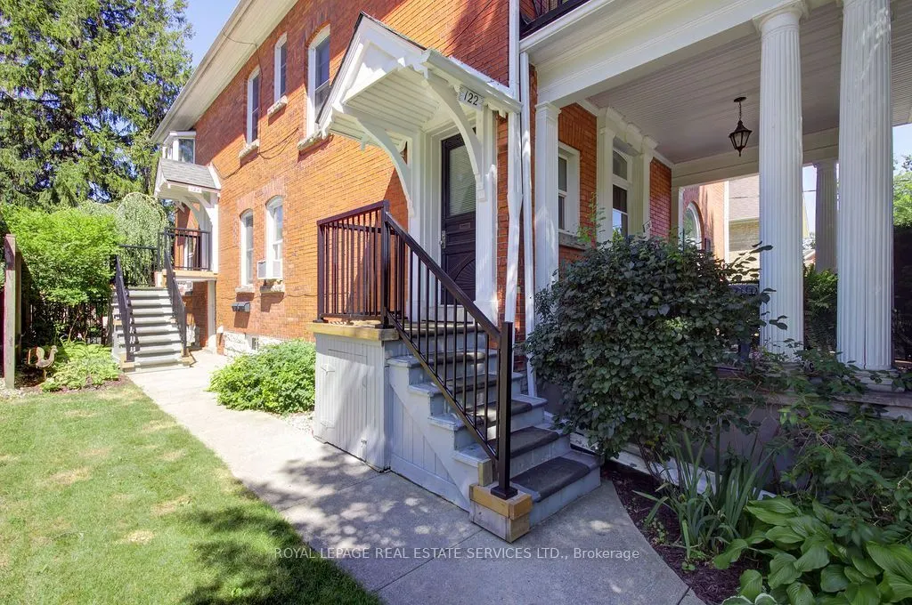 120 Hibernia Street