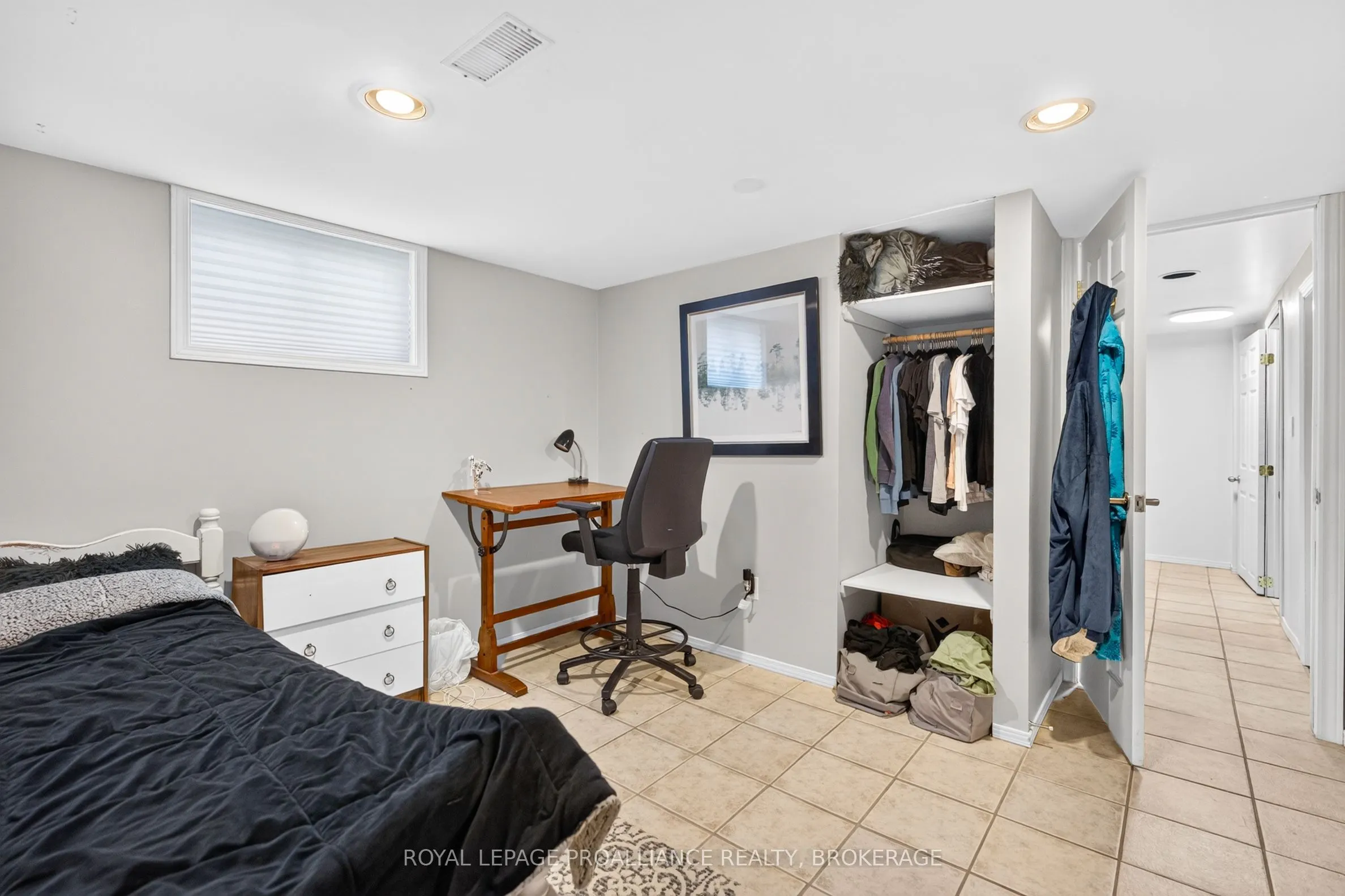 24 Balmoral Court