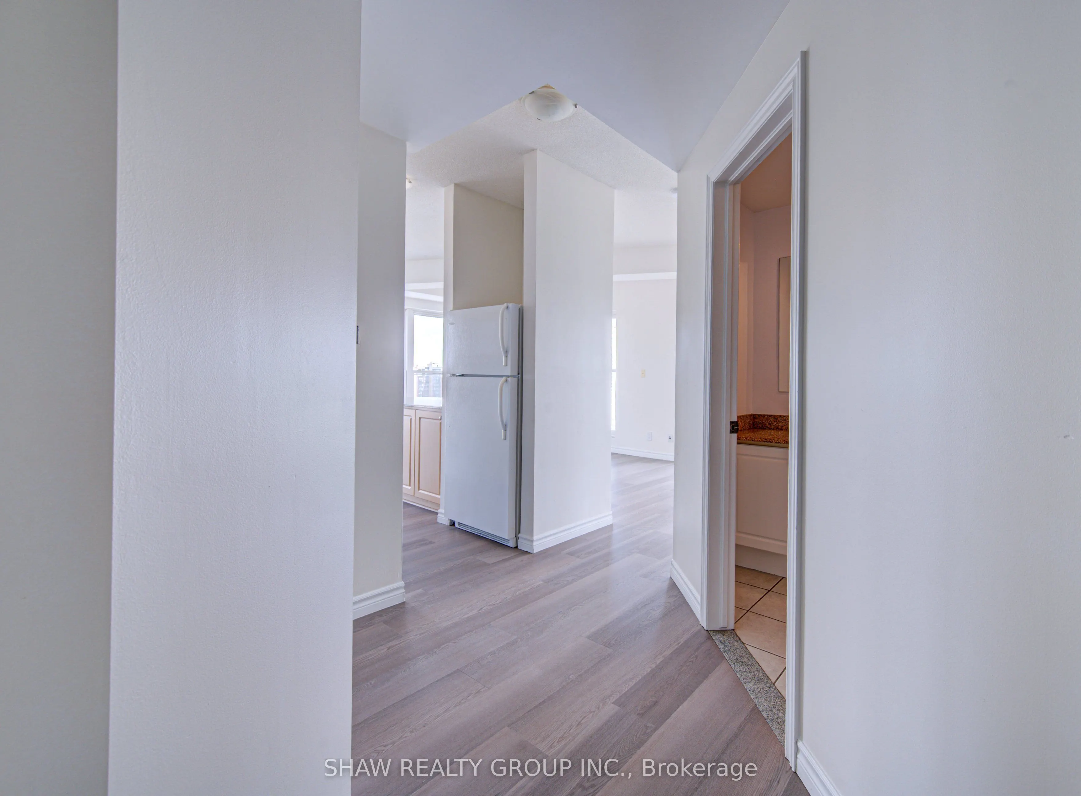 135 James Street S #1402