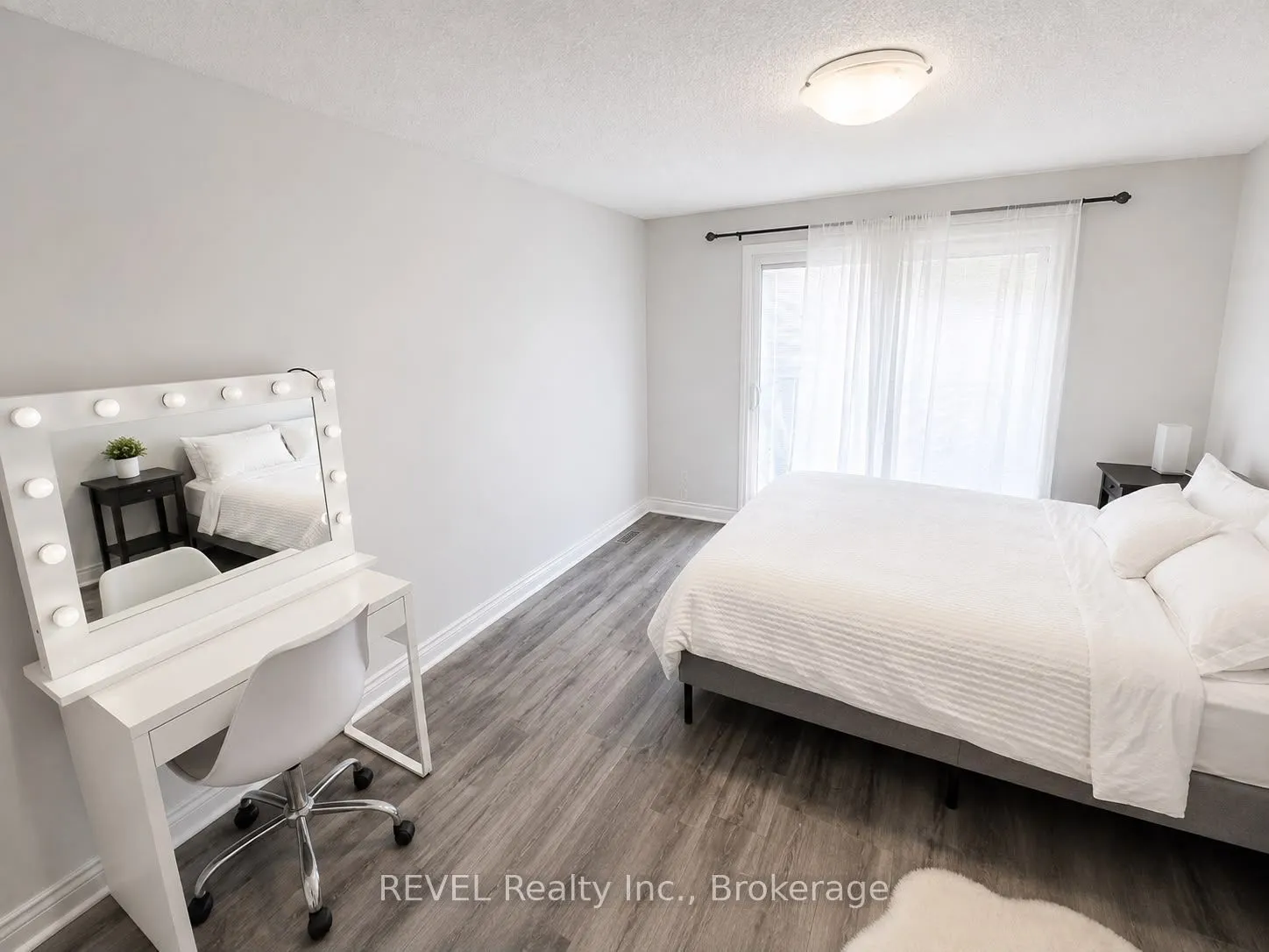 52 BULA Drive #UPPER