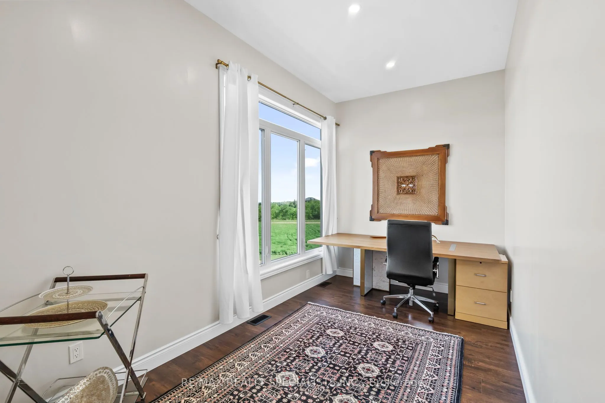 676378 Centre Road