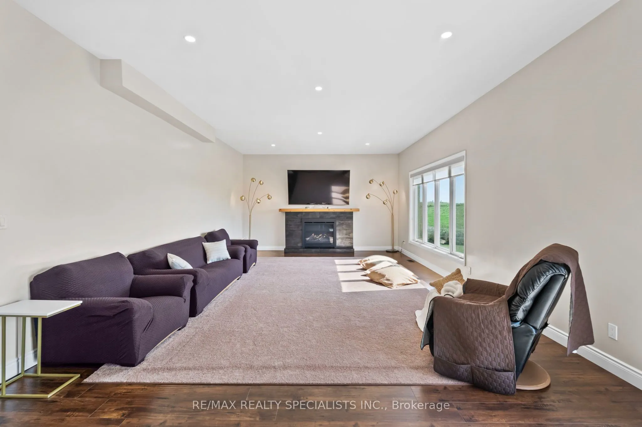 676378 Centre Road