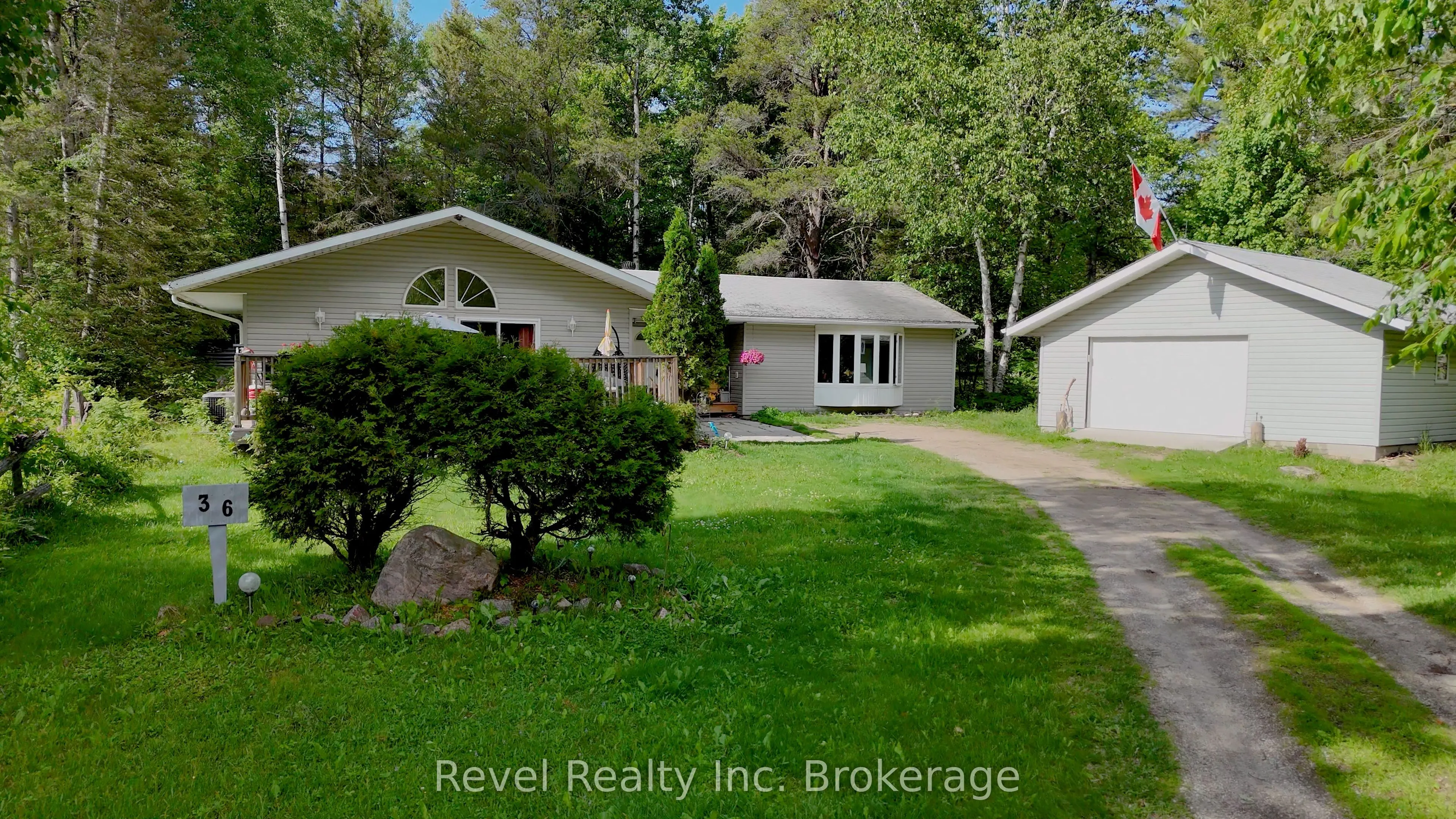 36 Tebby Boulevard