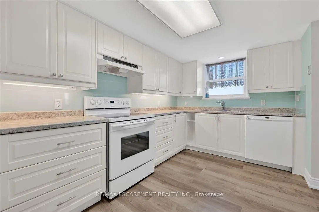19 Lake Avenue S #303