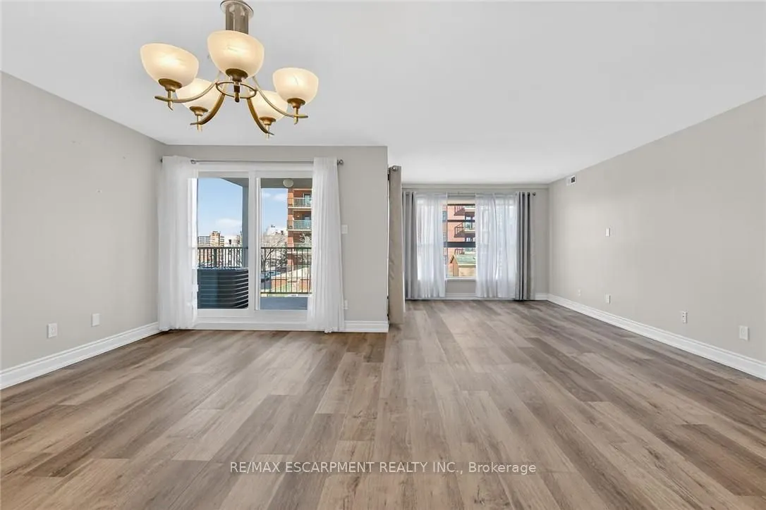 19 Lake Avenue S #303