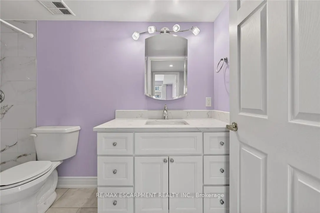 19 Lake Avenue S #303