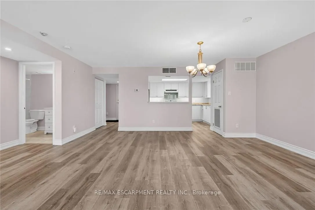 19 Lake Avenue S #303