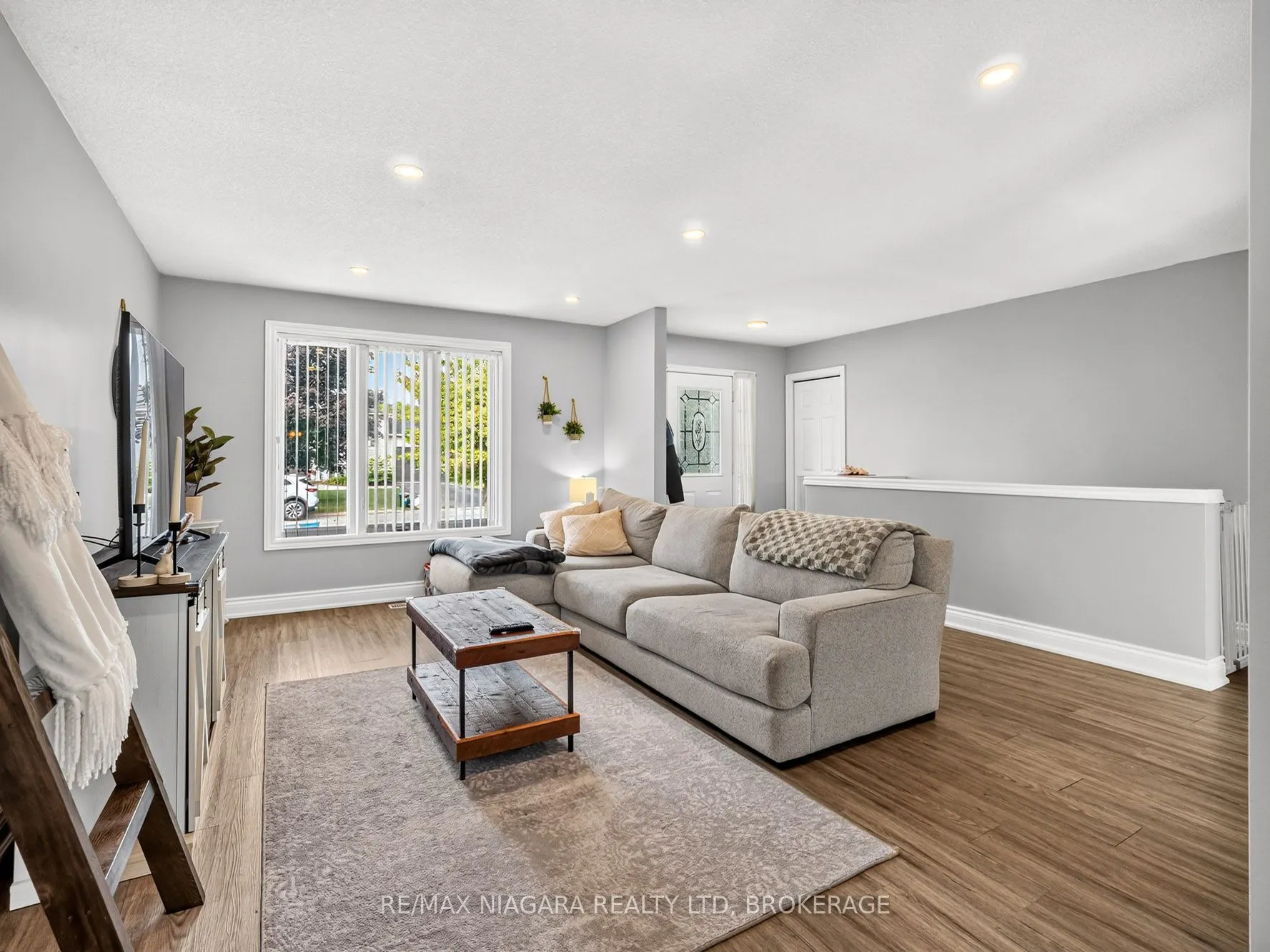 936 Colette Road