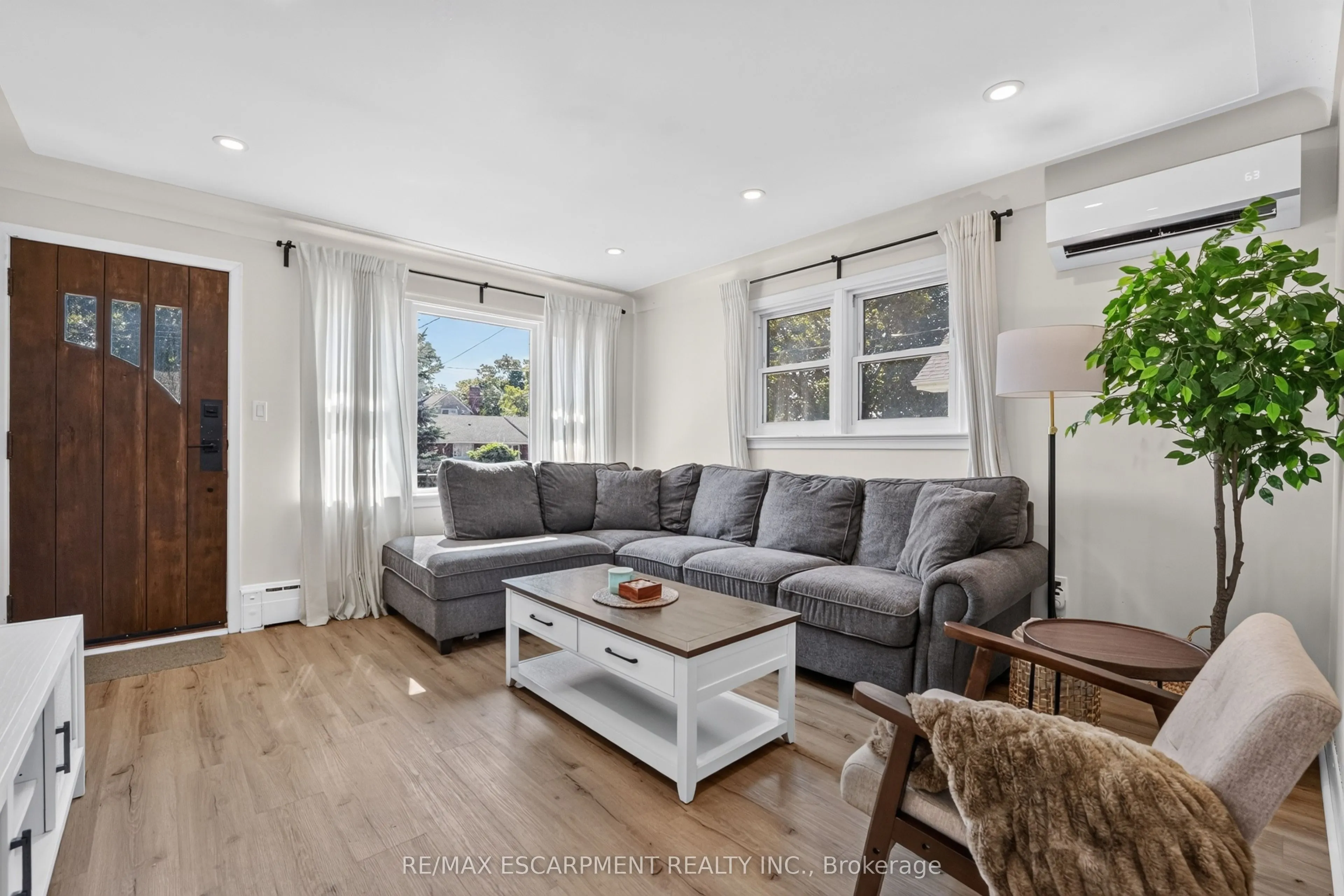 158 Homewood Avenue