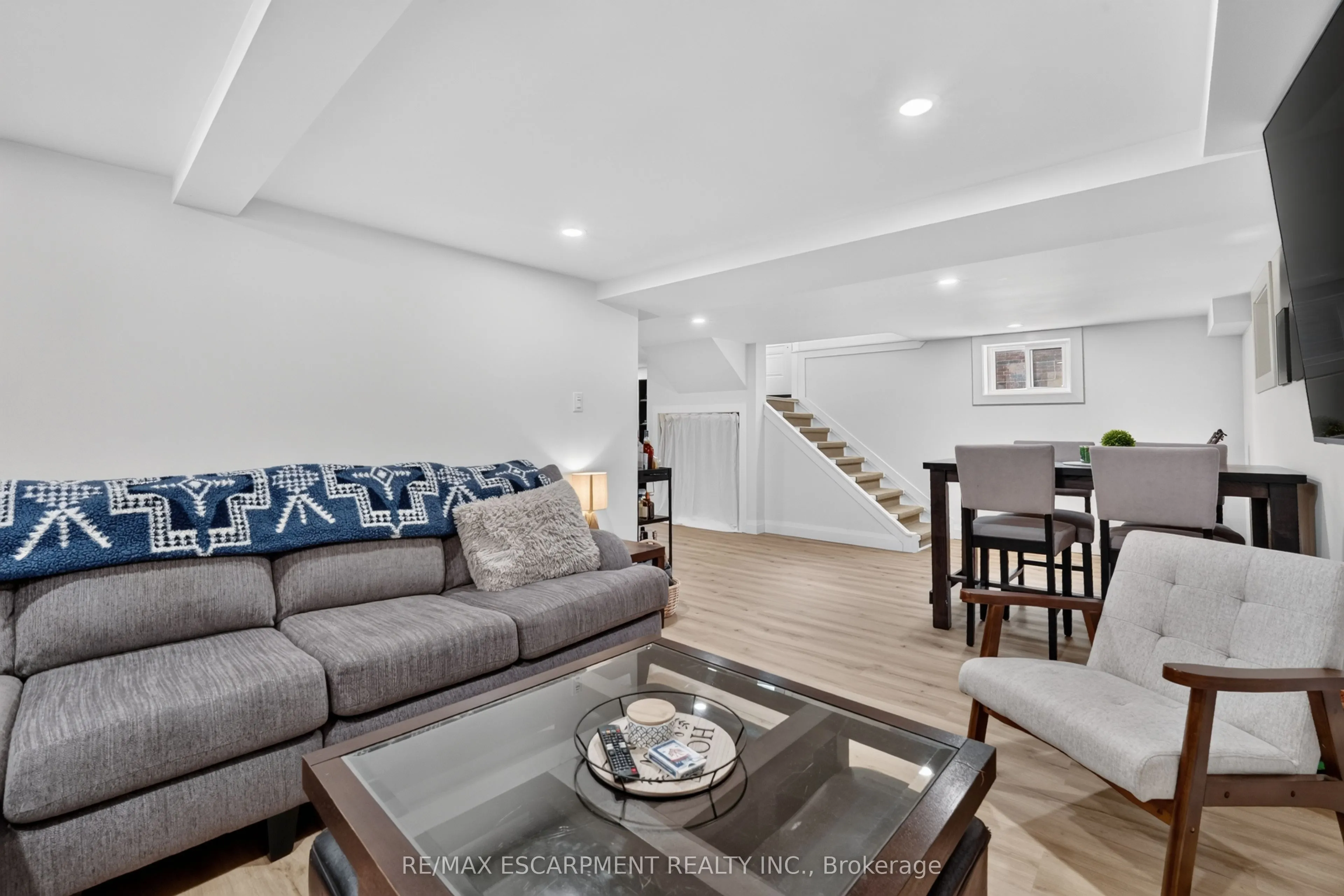 158 Homewood Avenue