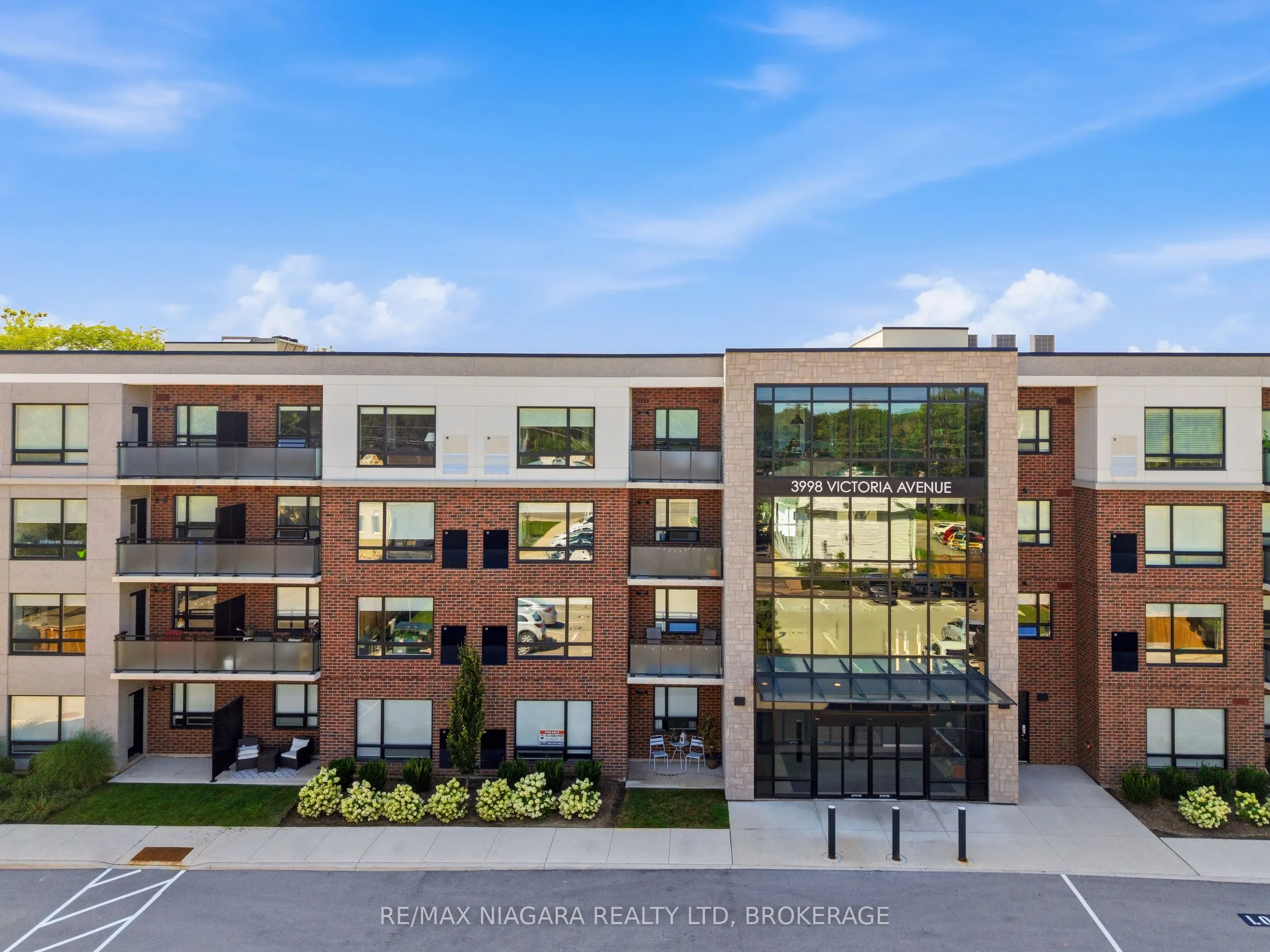 3998 Victoria Avenue #405