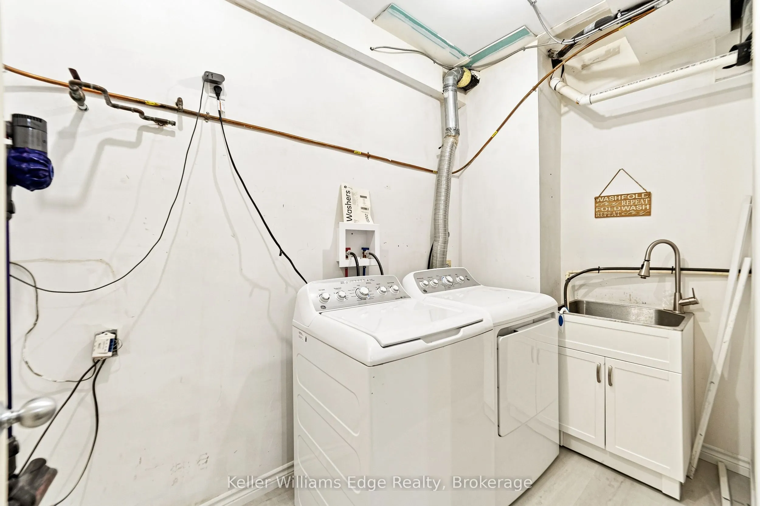 73 Garfield Avenue S #1D