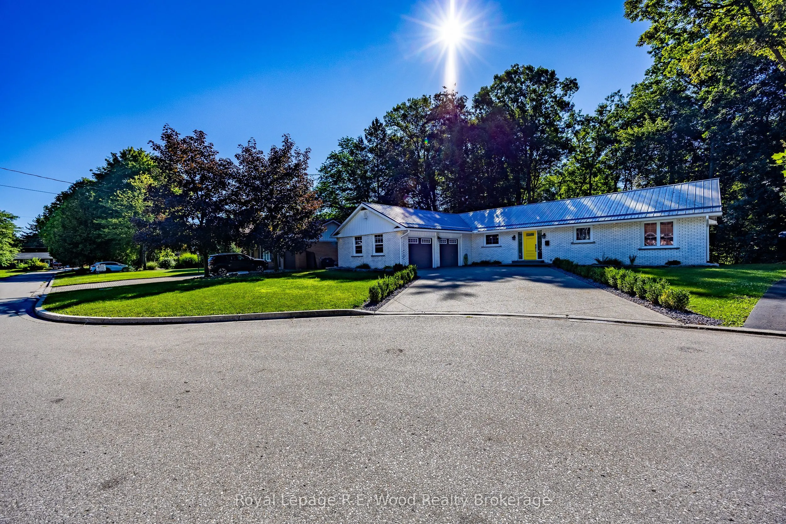 6 Highland Drive