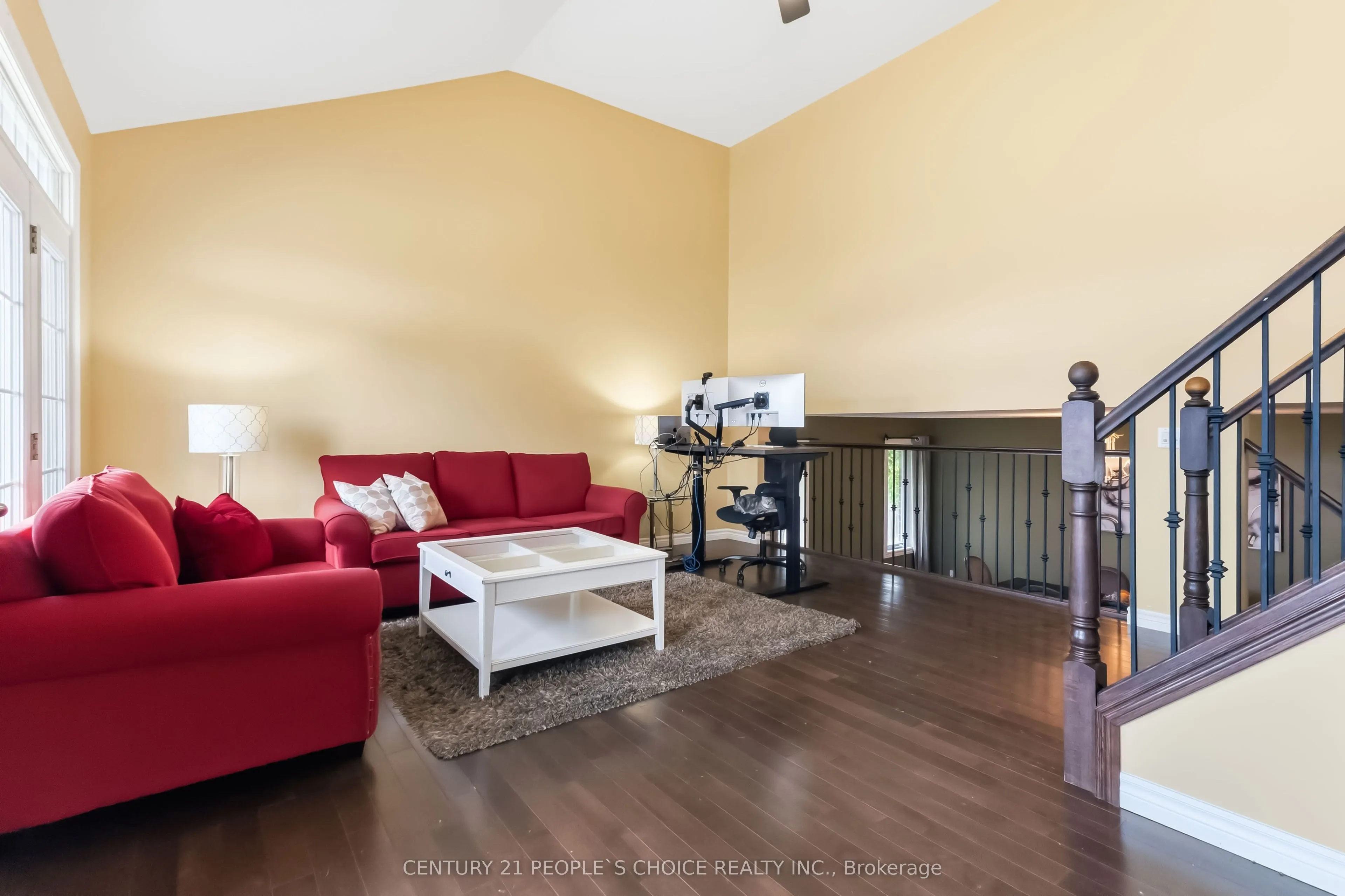 400 Skyline Avenue #15