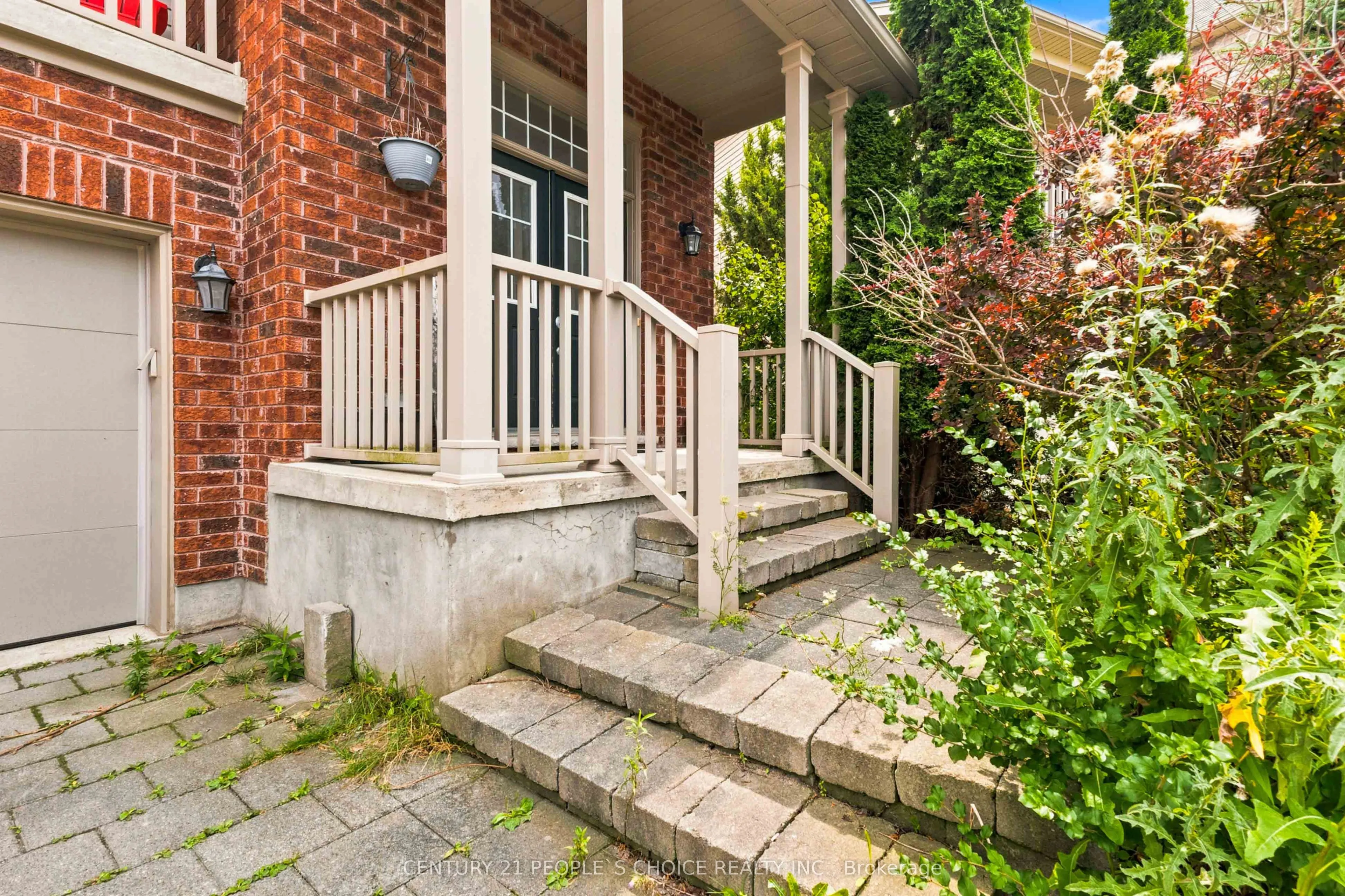 400 Skyline Avenue #15