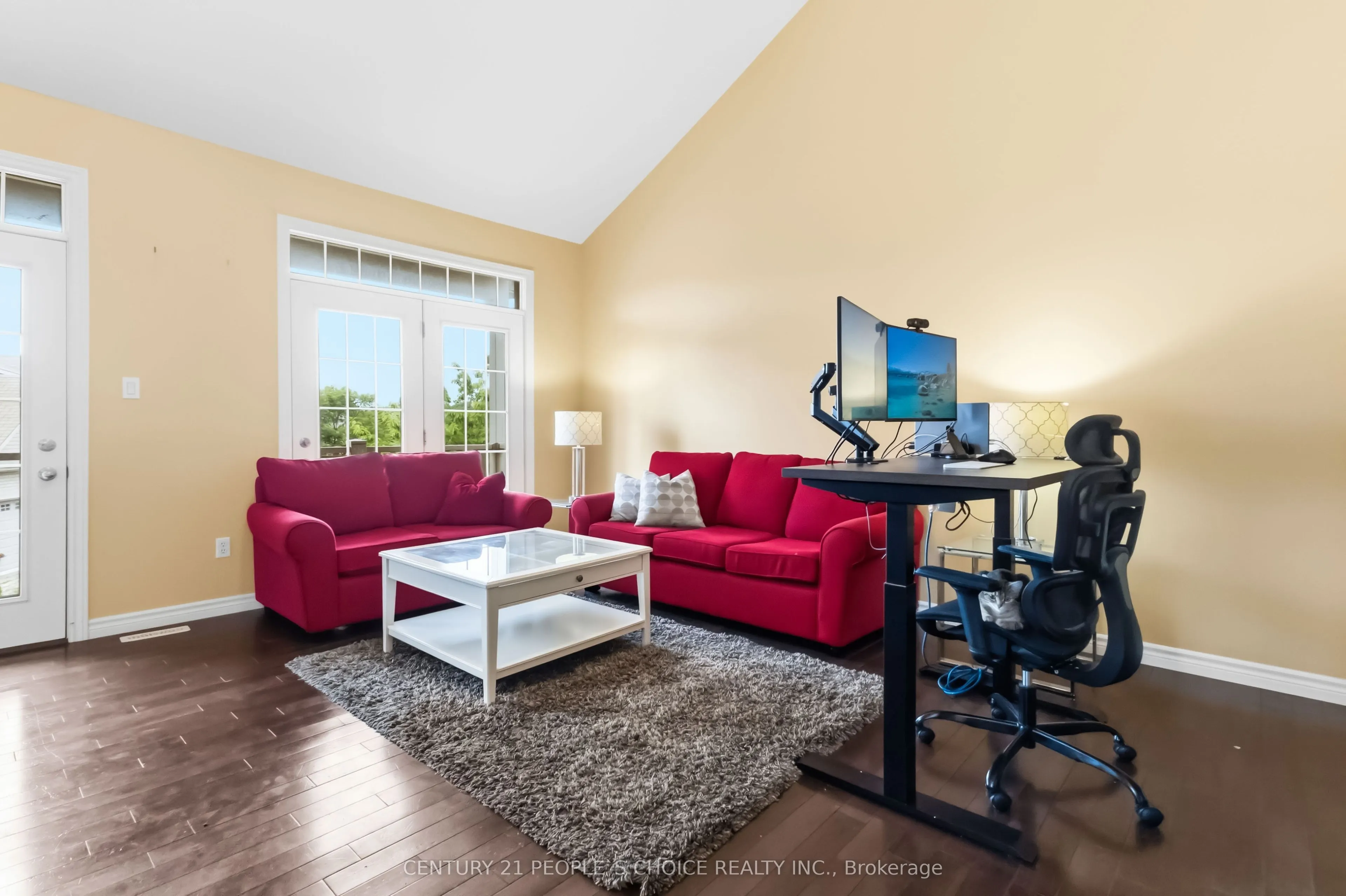 400 Skyline Avenue #15