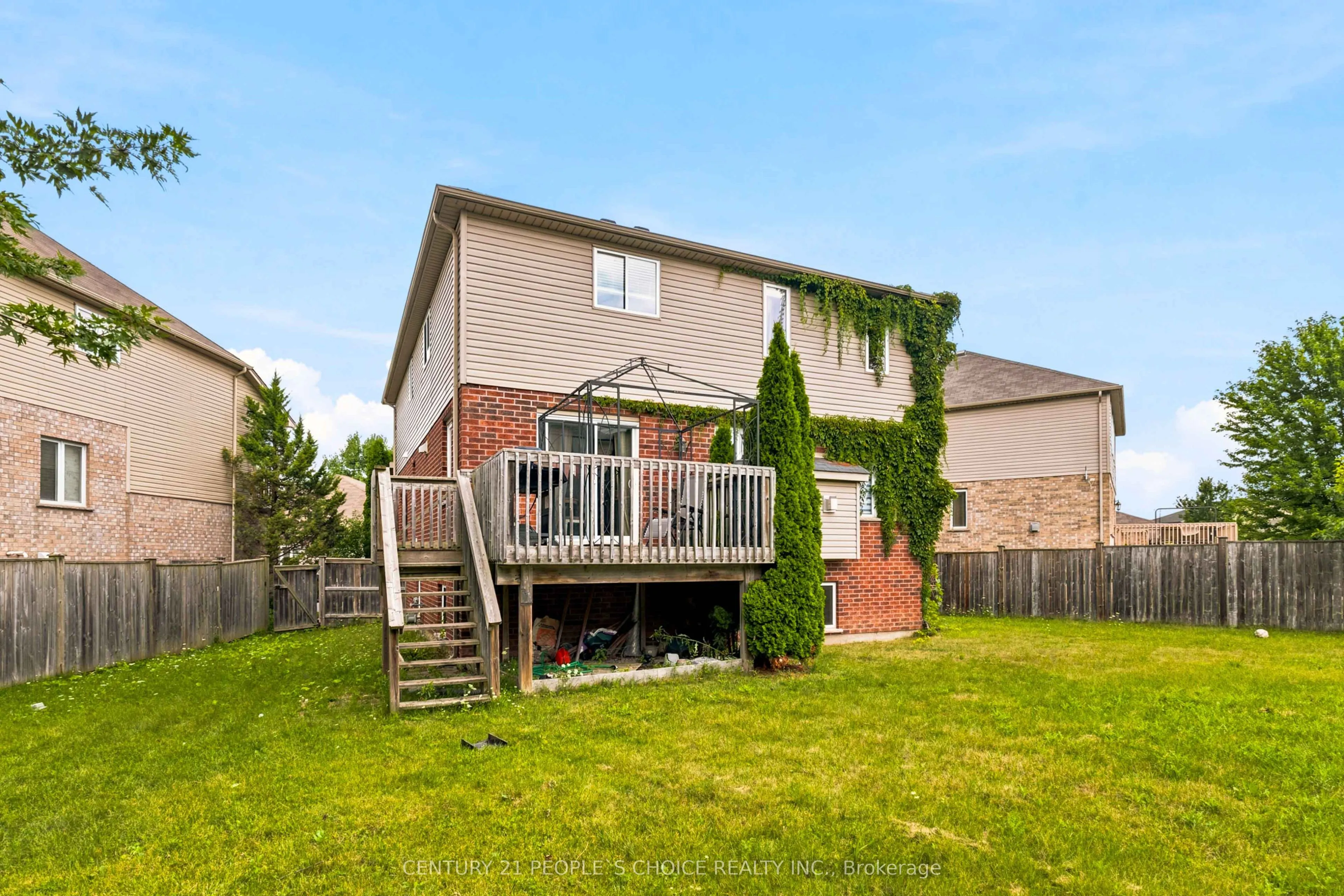 400 Skyline Avenue #15