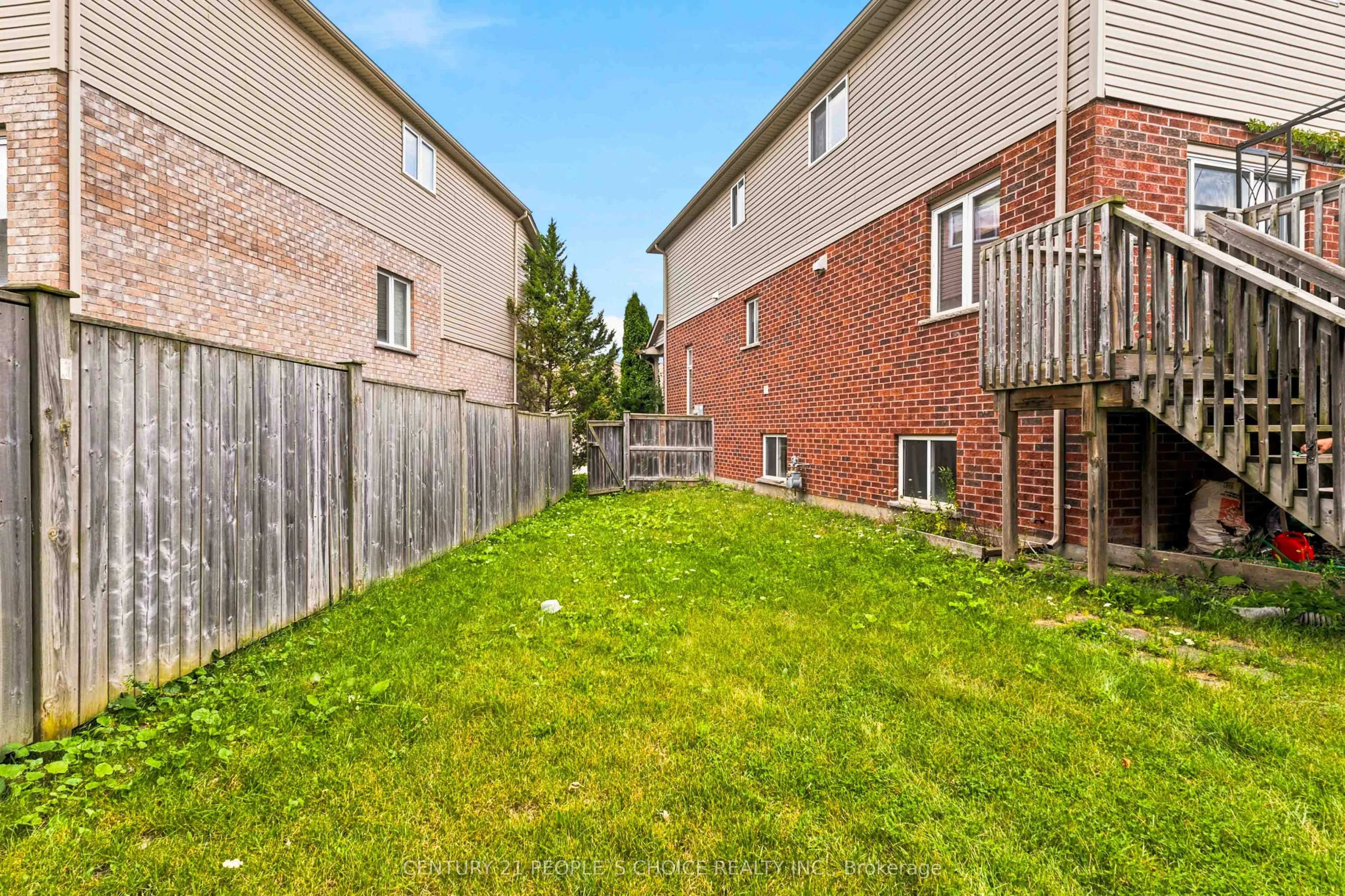 400 Skyline Avenue #15
