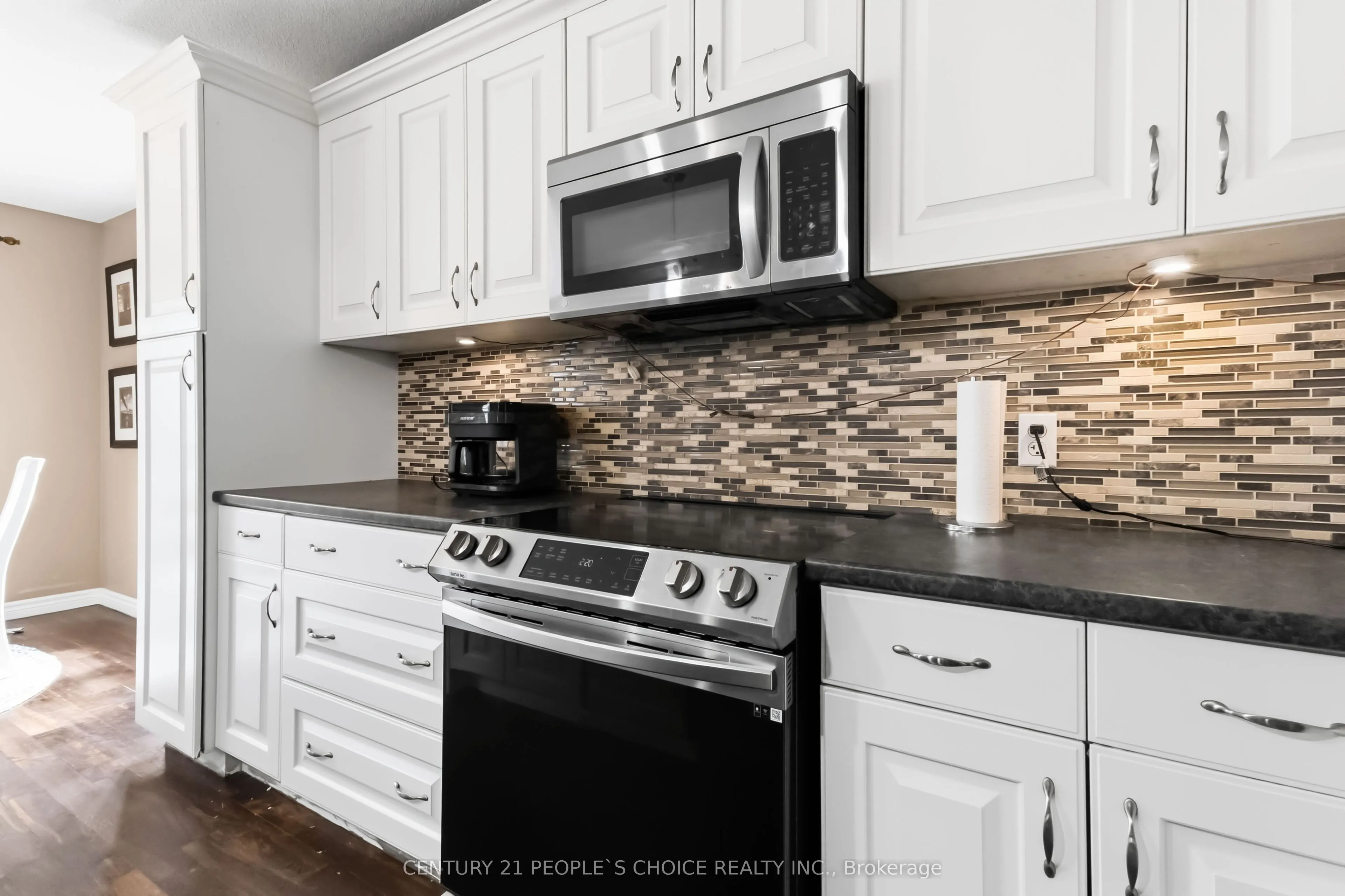 400 Skyline Avenue #15