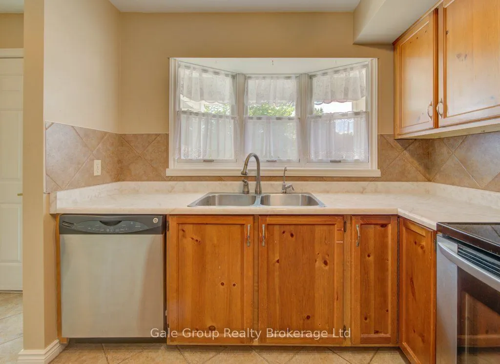 47 Seres Drive