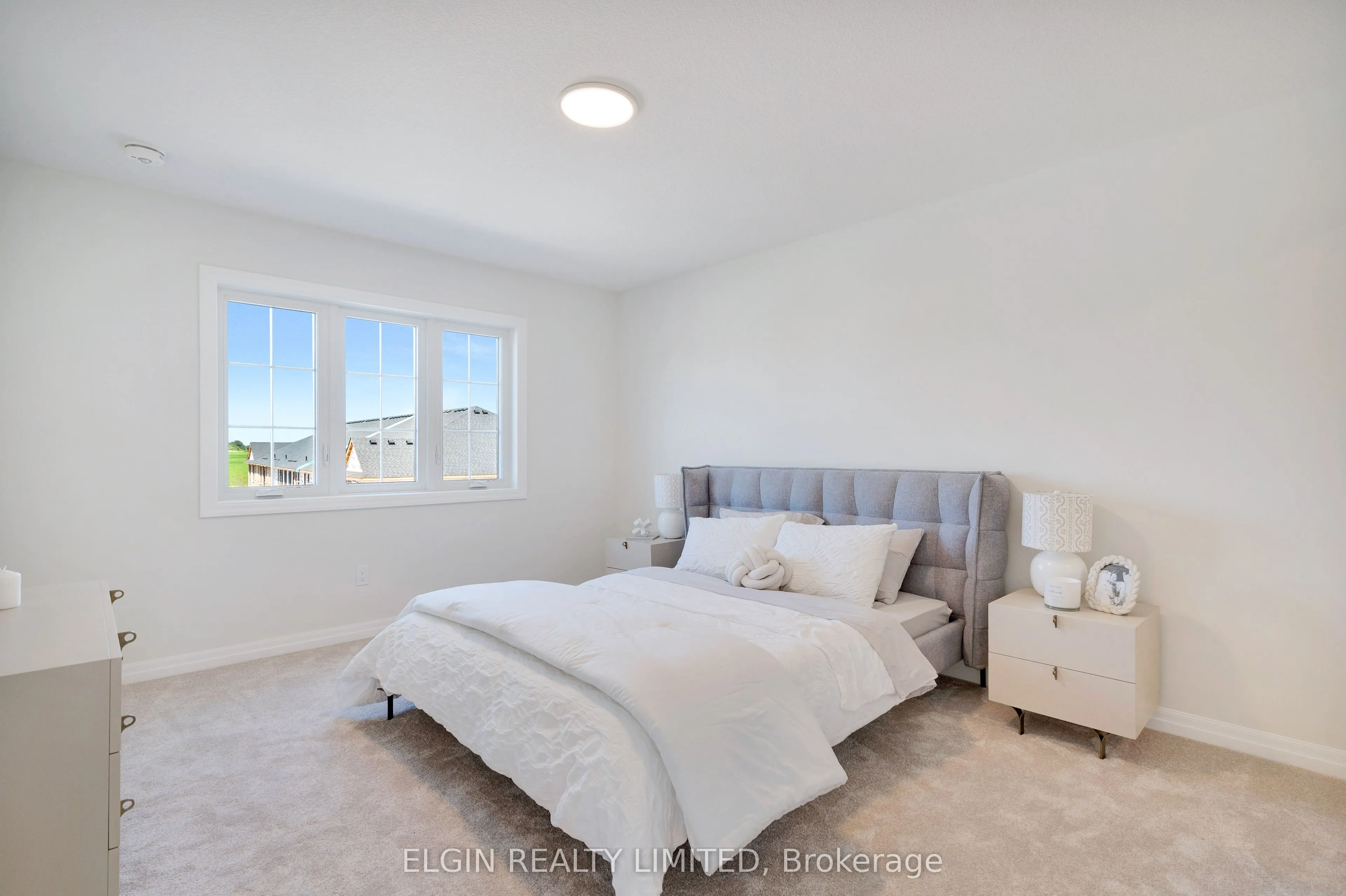 75 Hemlock Crescent