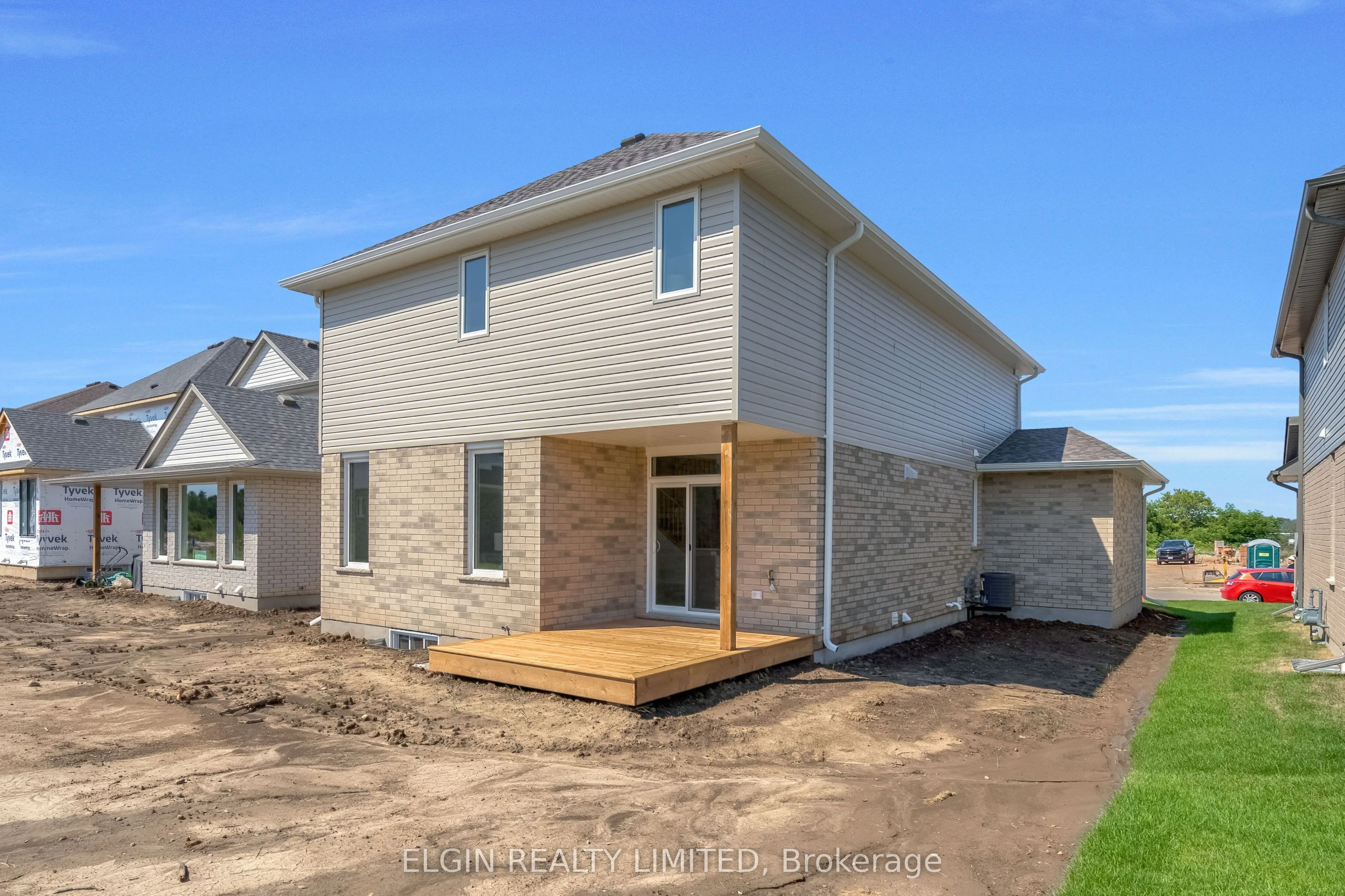 75 Hemlock Crescent