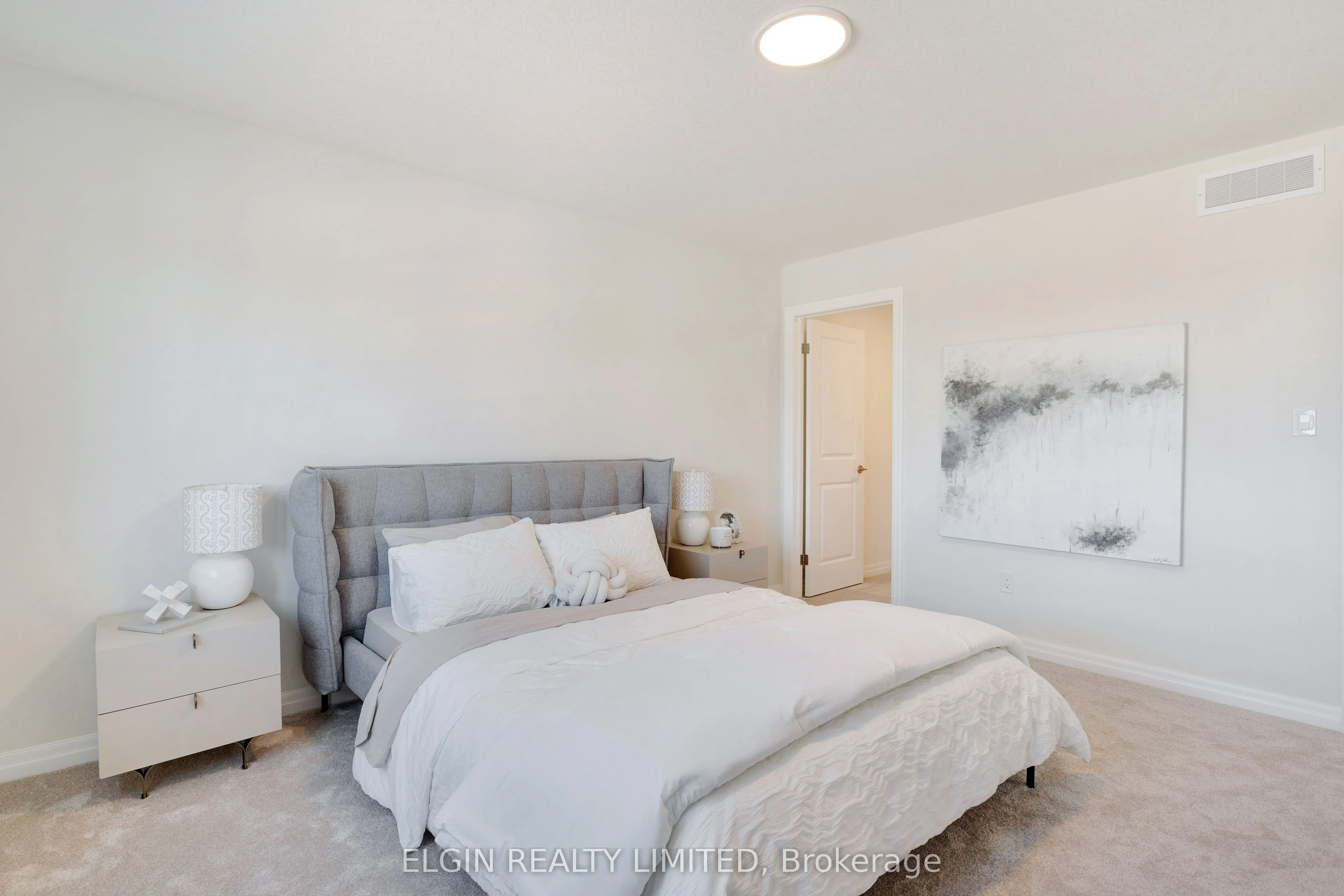 75 Hemlock Crescent