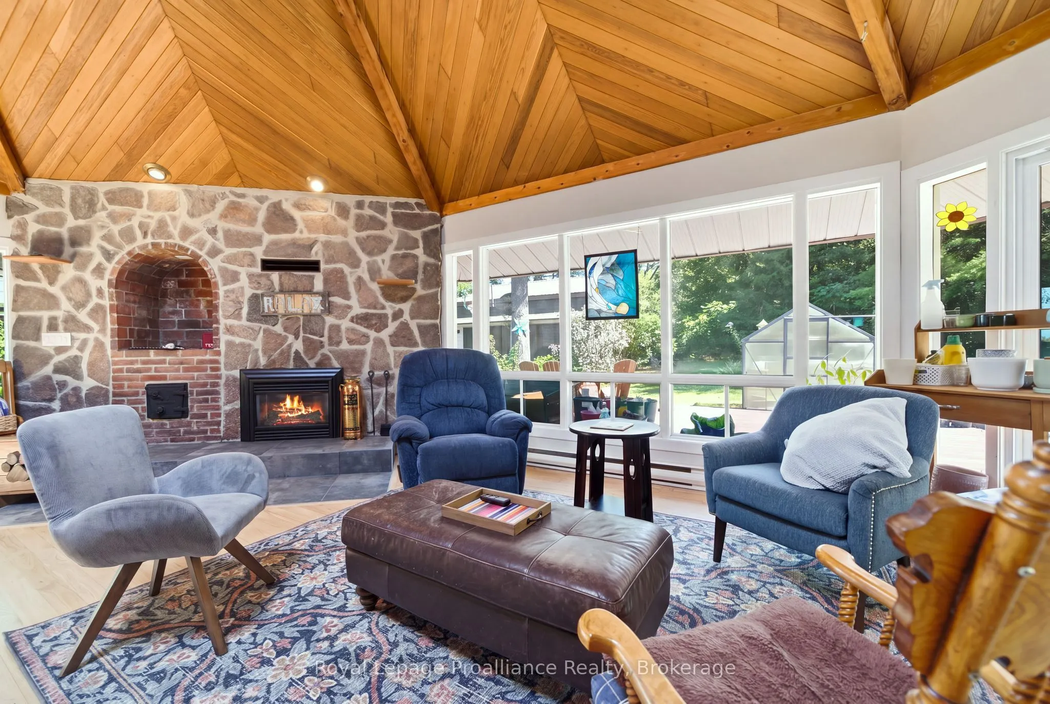 1698 Foxboro-Stirling Road