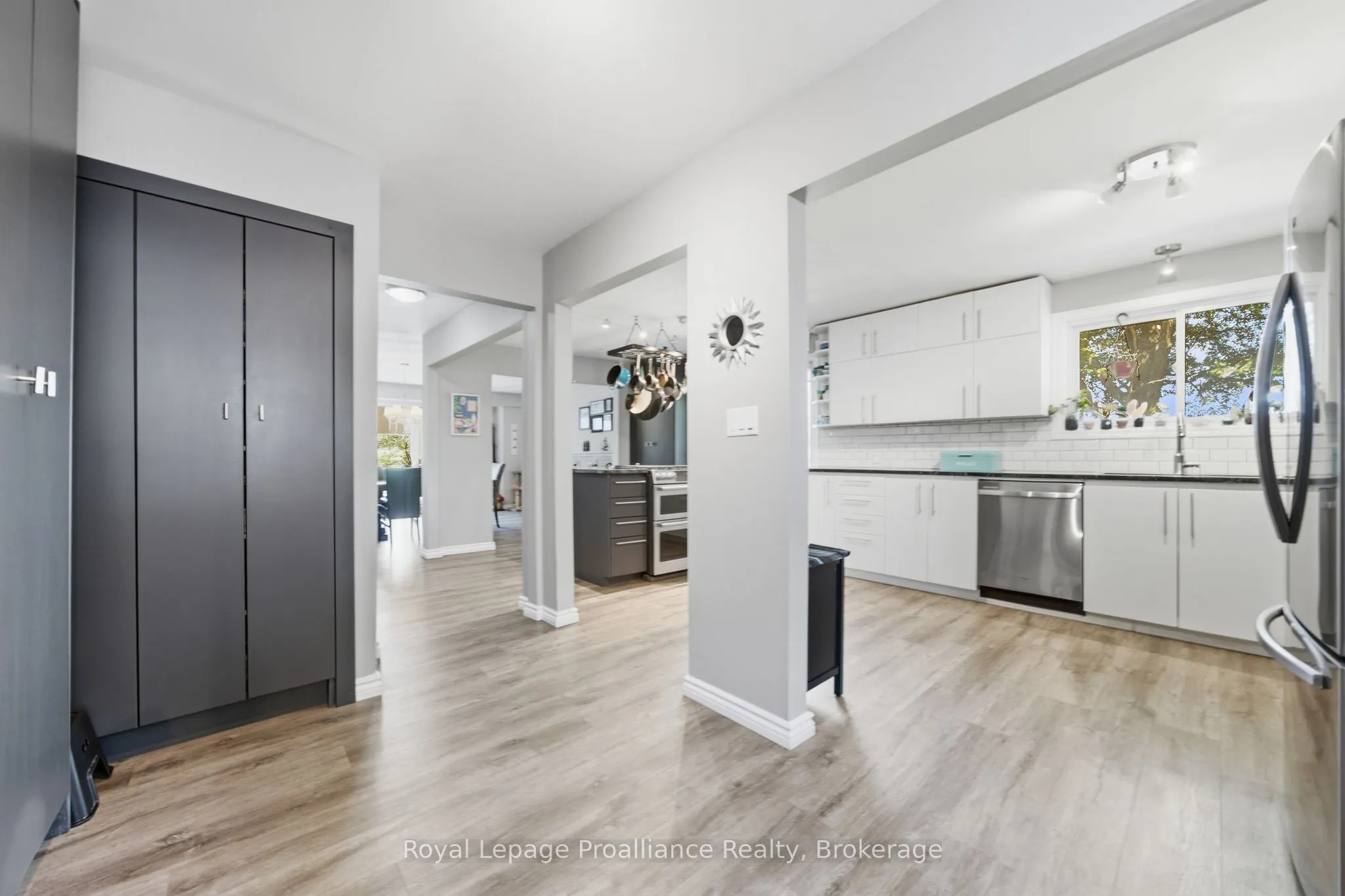 1698 Foxboro-Stirling Road
