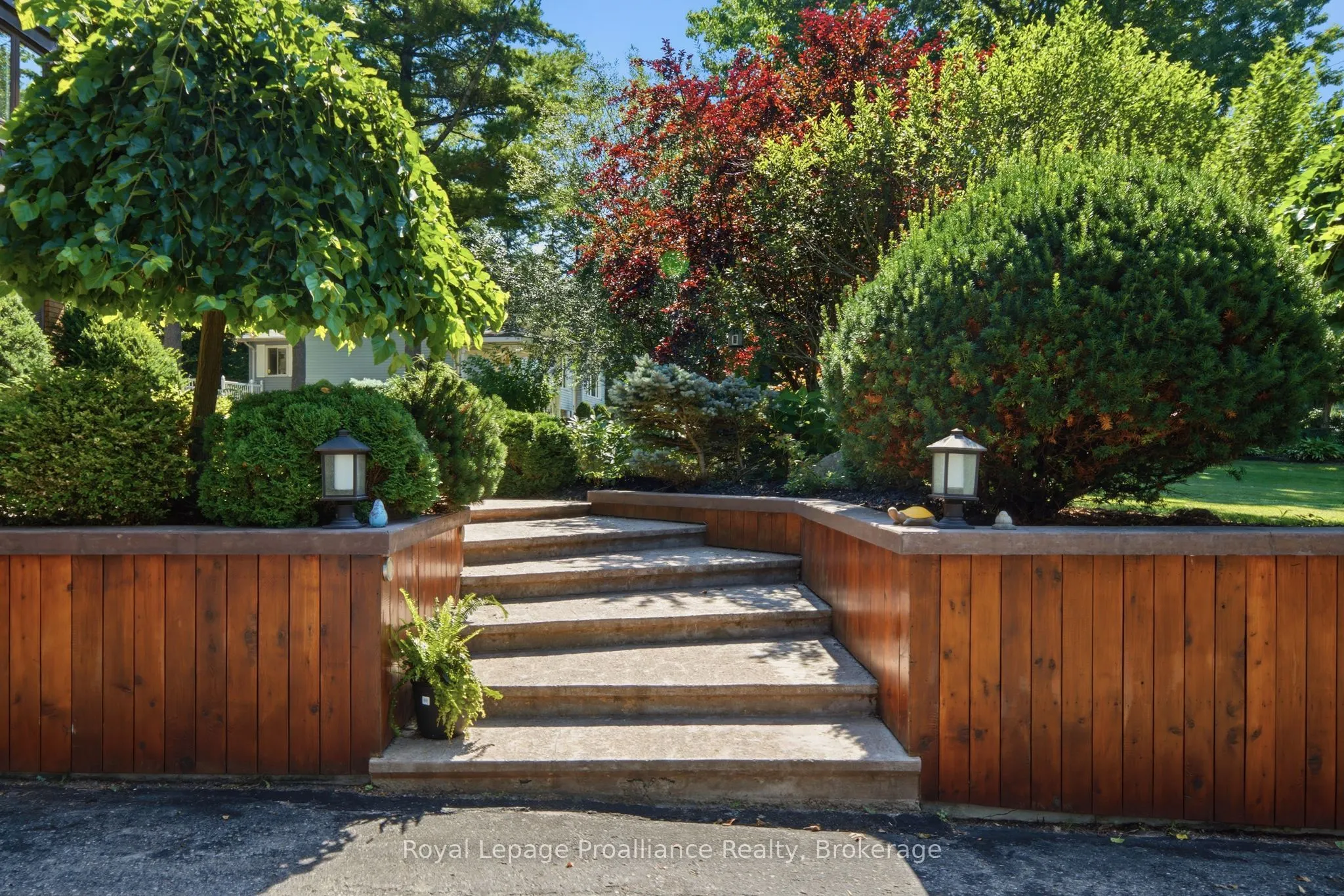 1698 Foxboro-Stirling Road