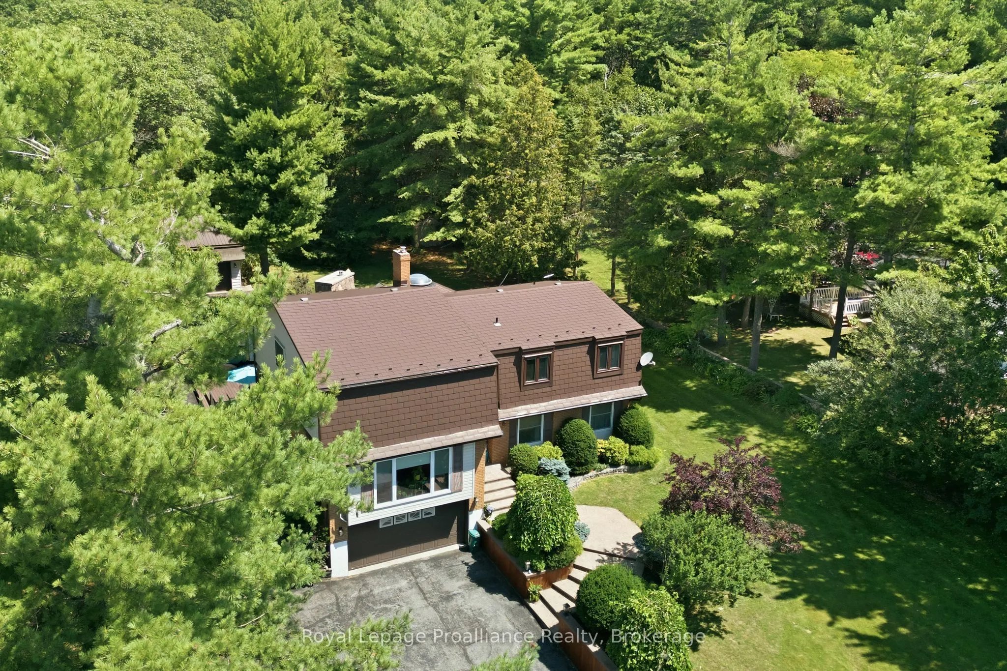 1698 Foxboro-Stirling Road