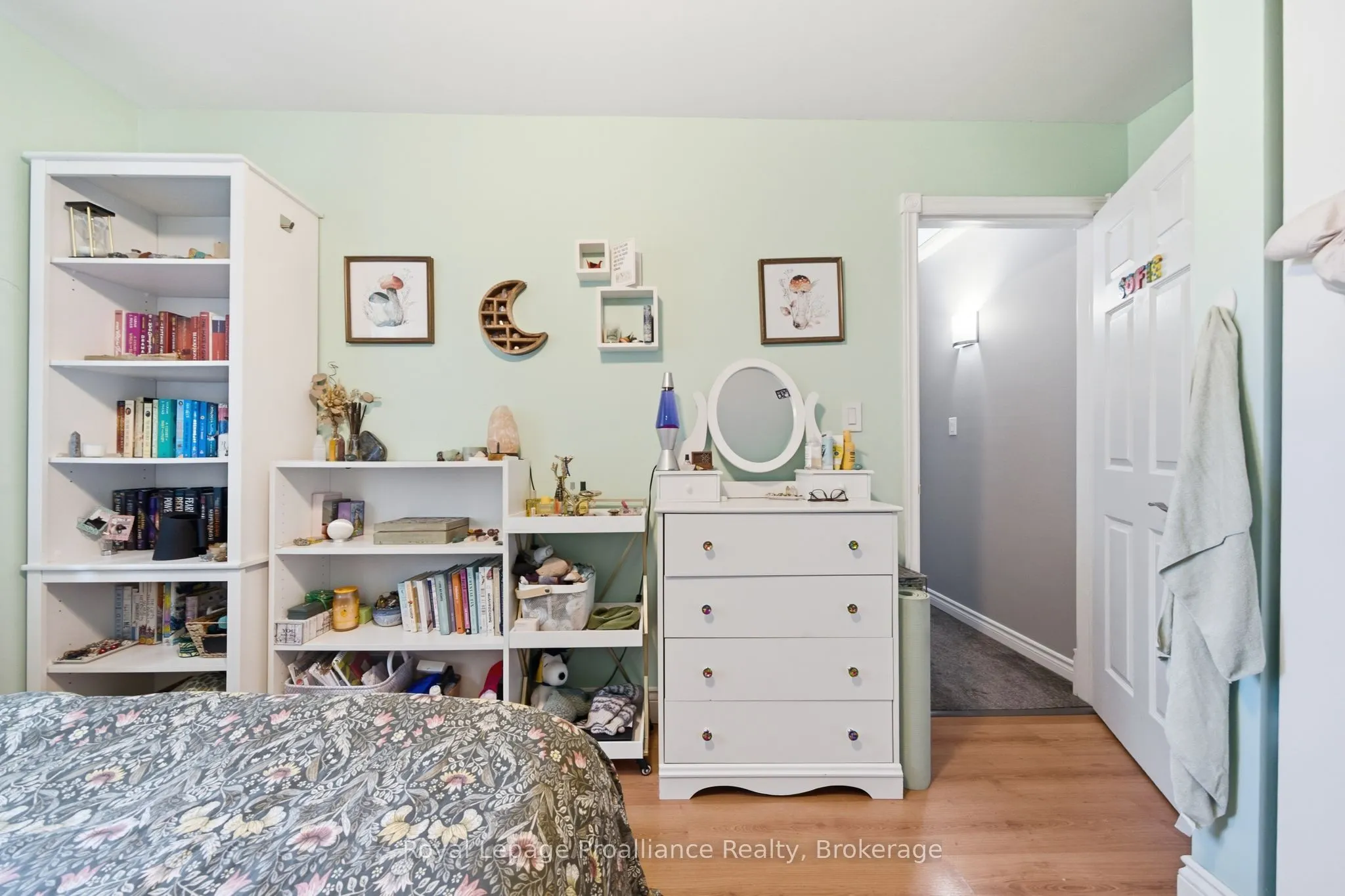1698 Foxboro-Stirling Road