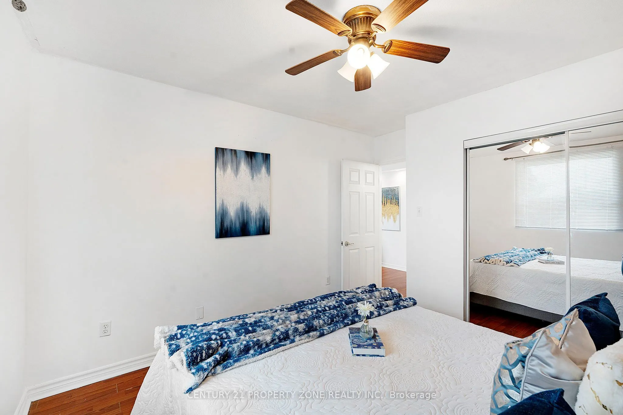 851 Queenston Road #105