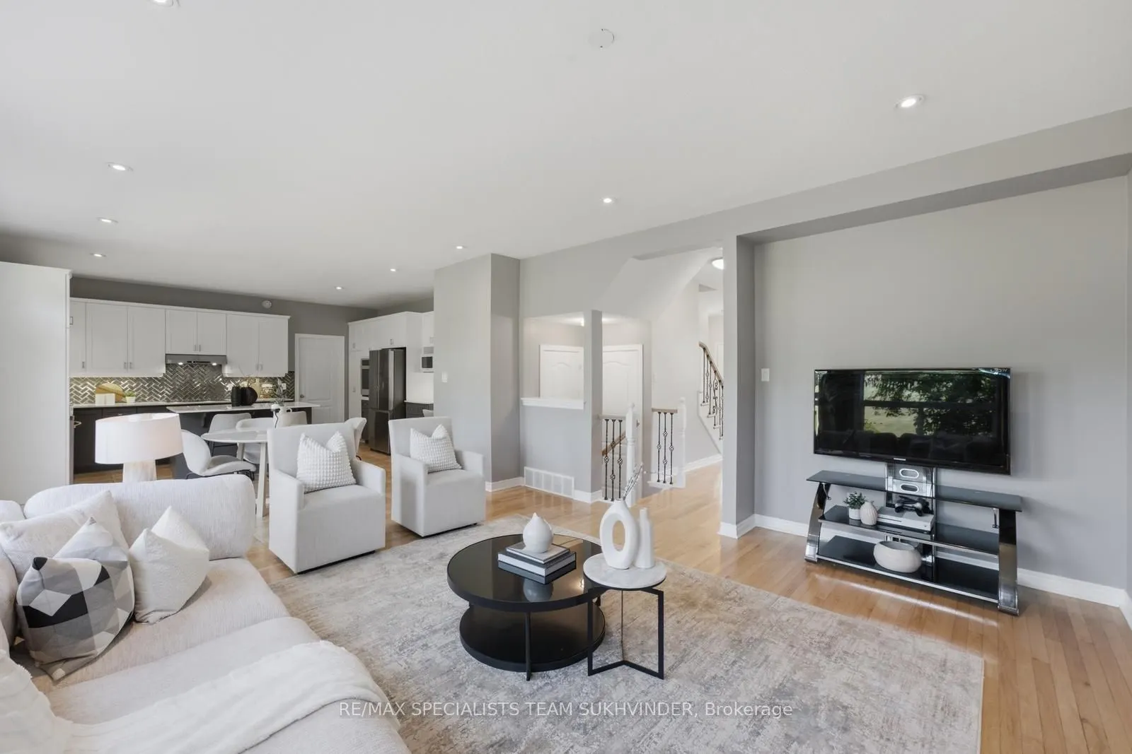 37 Woodland Drive